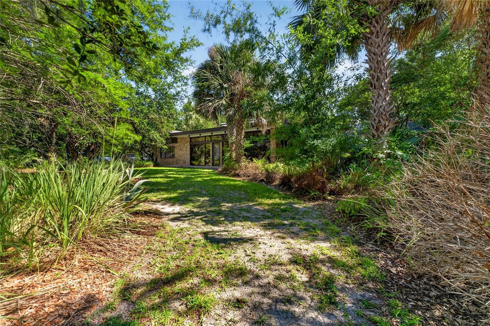 Single Family Residence at 5425 SADDLEBROOK WAY, WESLEY CHAPEL, photo 72 of 82