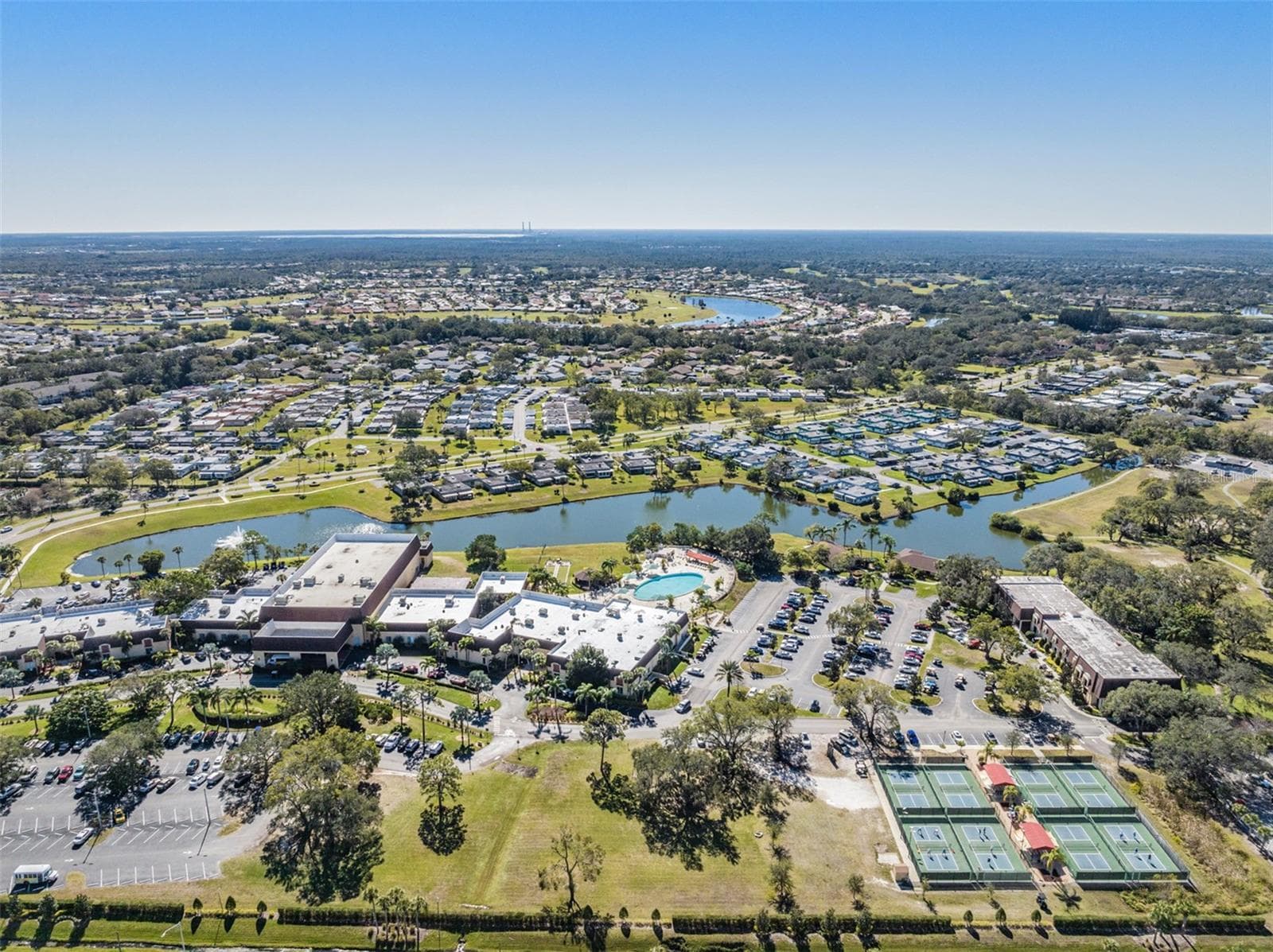 Condominium at 302 ANDOVER PL S #167, SUN CITY CENTER, photo 34 of 43
