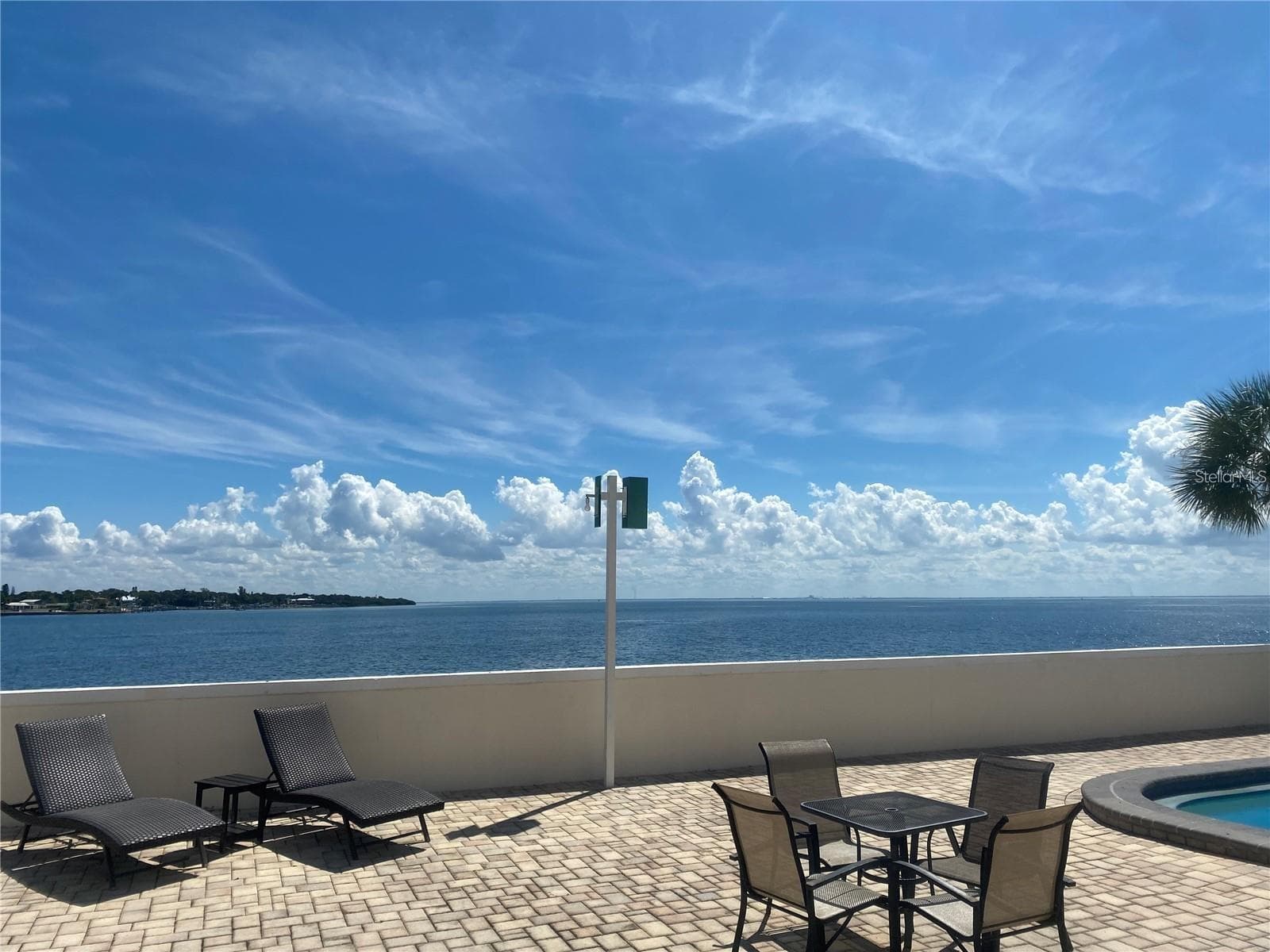 Condominium at 7100 SUNSHINE SKYWAY LN S #906, ST PETERSBURG, photo 29 of 33