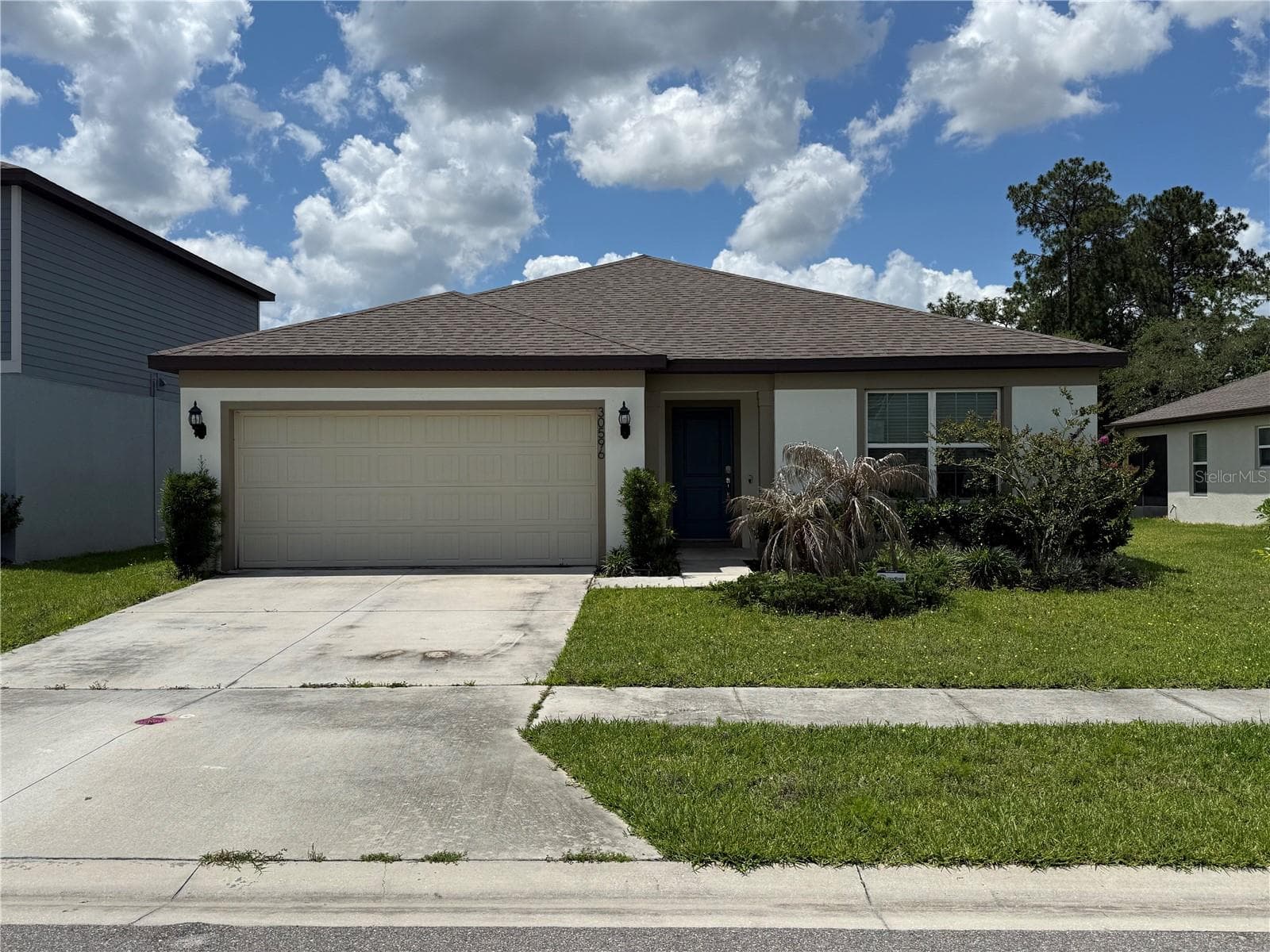 Single Family Residence at 30596 THUNDERBIRD DR, WESLEY CHAPEL, photo 3 of 48