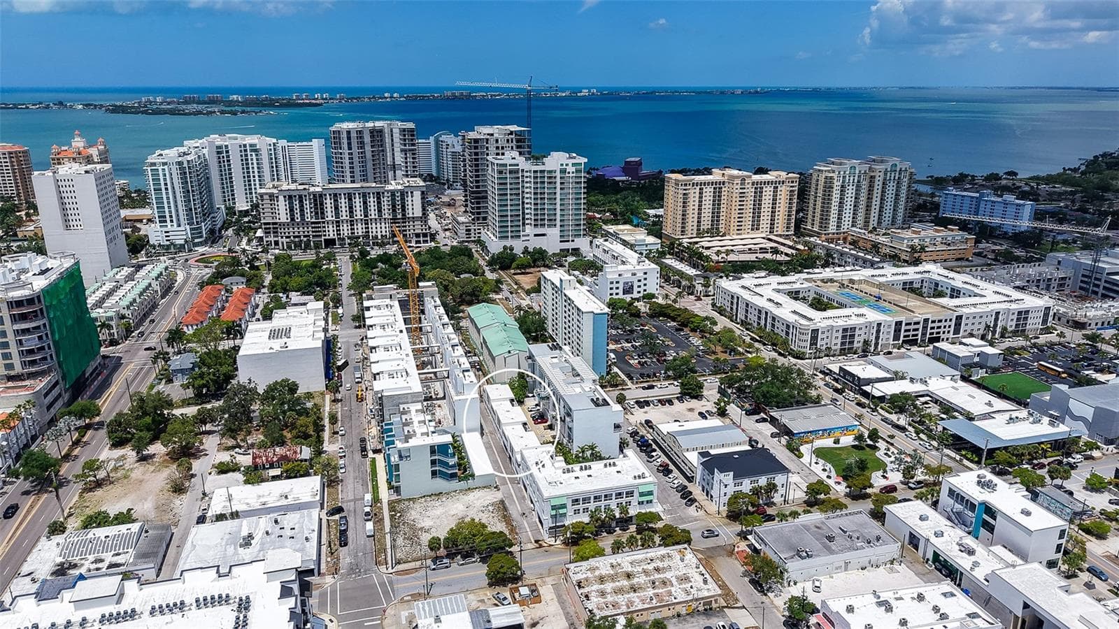 Modern one-bedroom, one-bath pied-a-terre residence designed for a connected, active urban lifestyle. - 1350 5TH STREET #106, SARASOTA