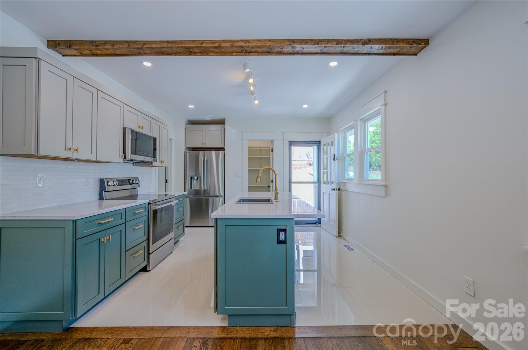KITCHEN - Asheville