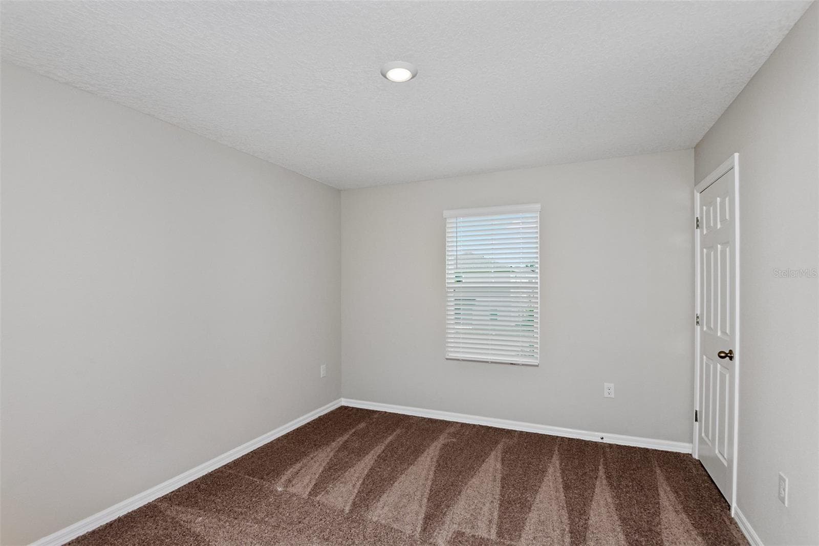 Single Family Residence at 31670 BARONNE ST, WESLEY CHAPEL, photo 21 of 27