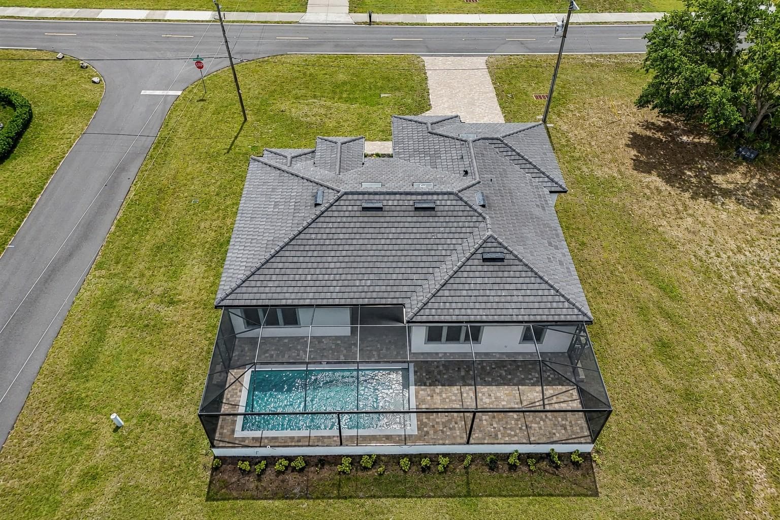 Single Family Residence at 17315 CAPE HORN BLVD, PUNTA GORDA, photo 32 of 36