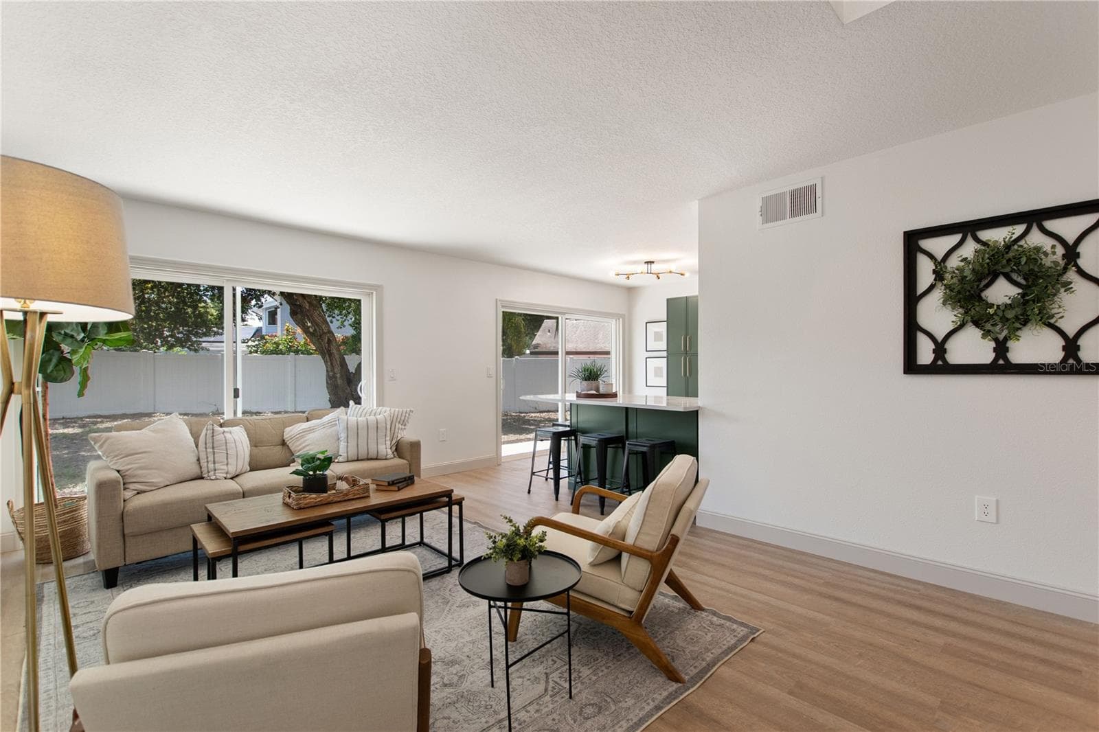 Living Room - 3906 BLOOMING HILL LN, PALM HARBOR
