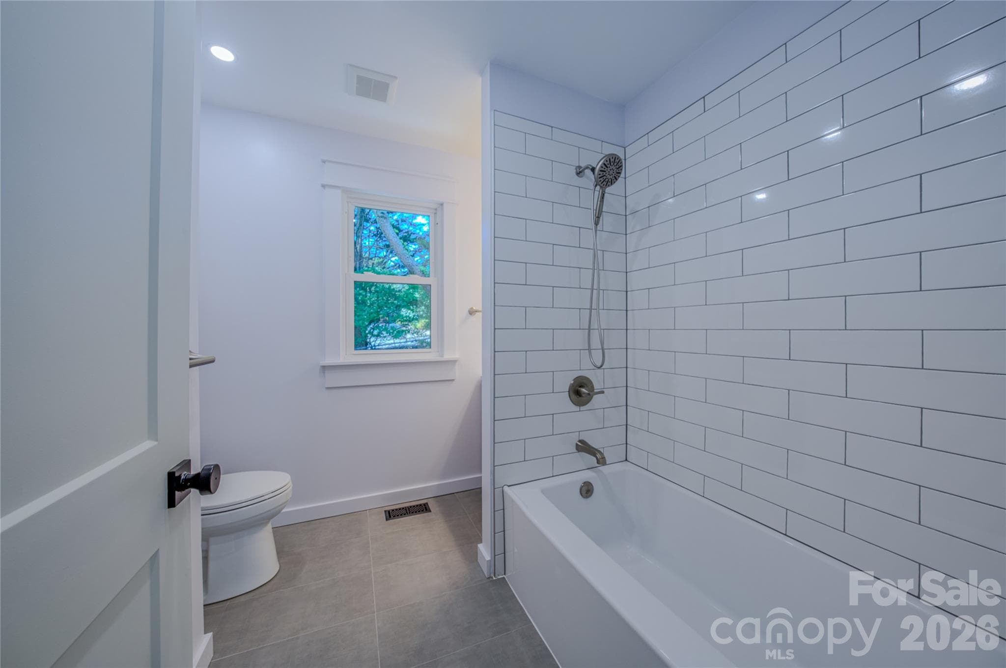 Main Bathroom - Asheville