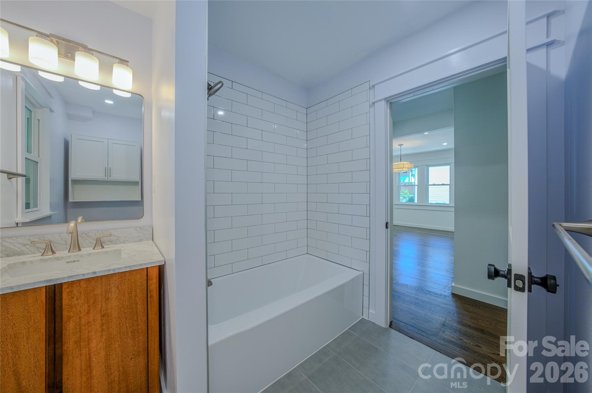Main Bathroom - Asheville
