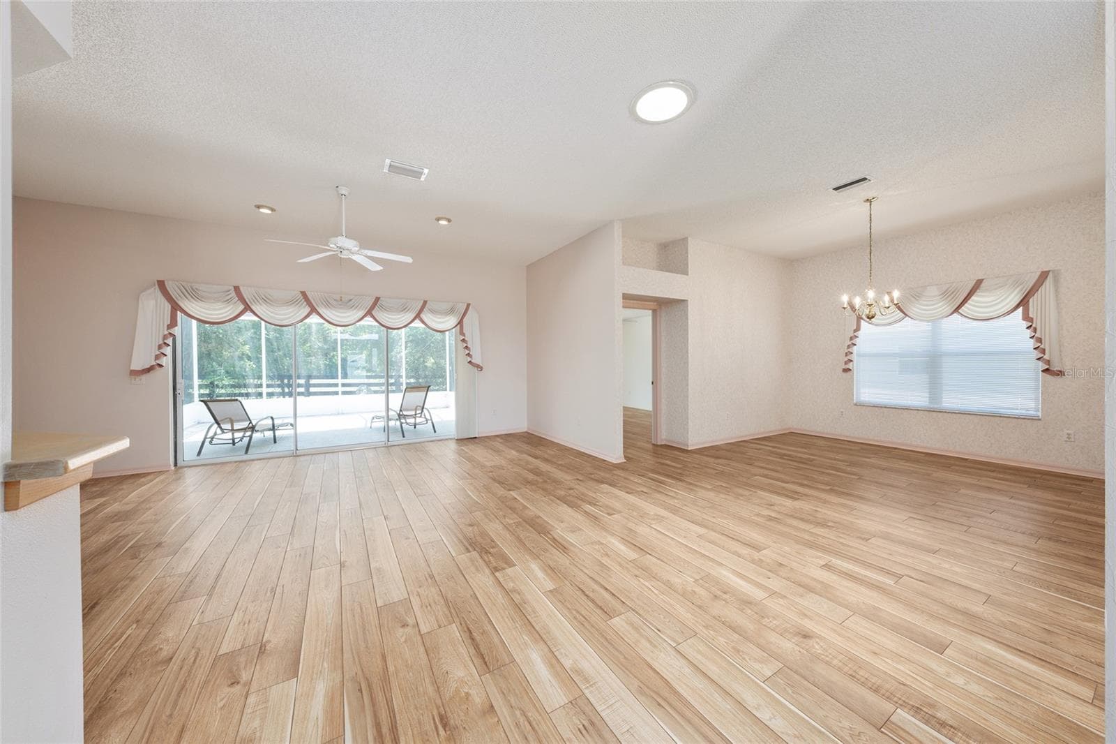 Single Family Residence at 170 PALERMO PL, LADY LAKE, photo 6 of 45