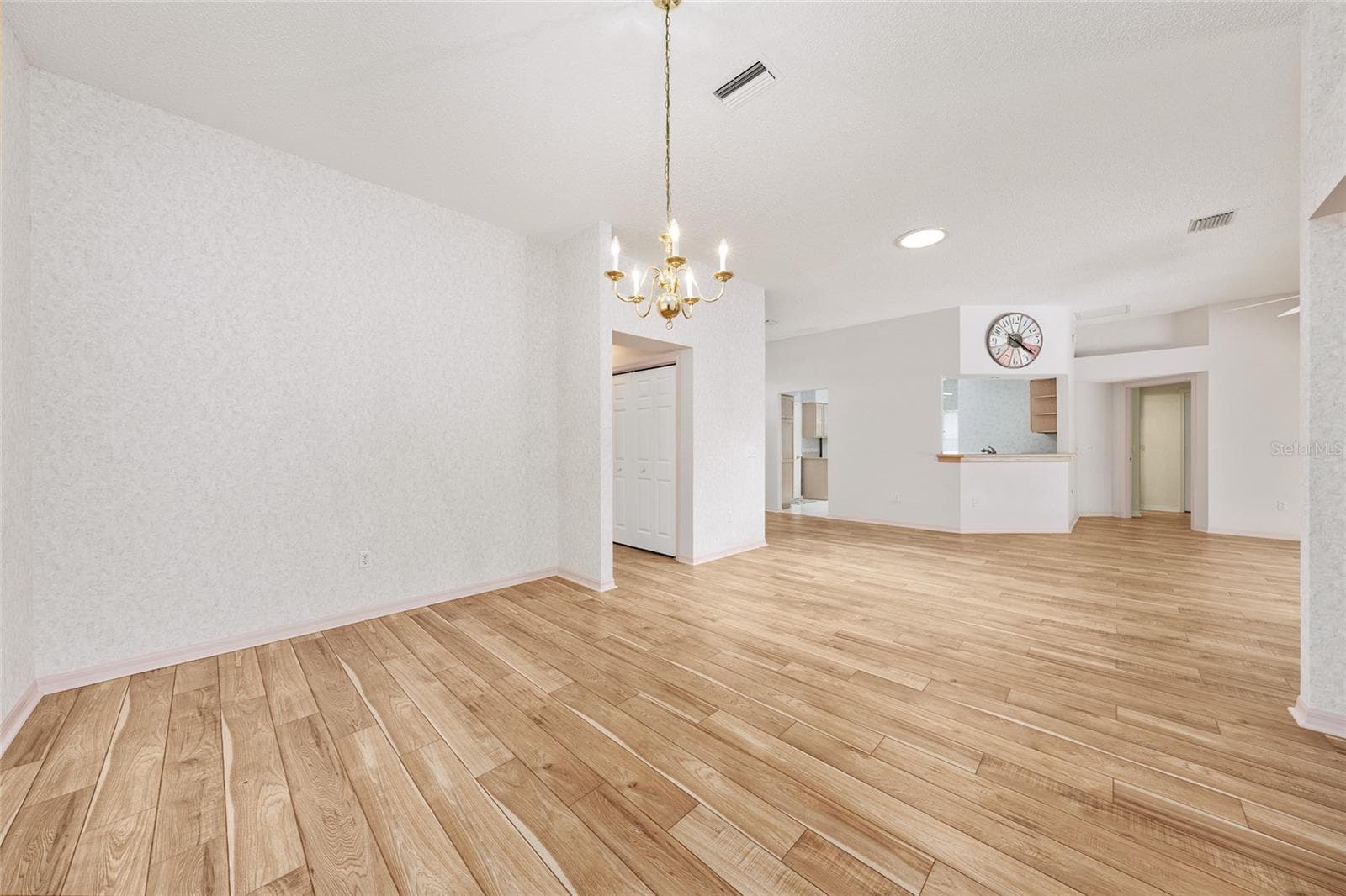 Single Family Residence at 170 PALERMO PL, LADY LAKE, photo 10 of 45
