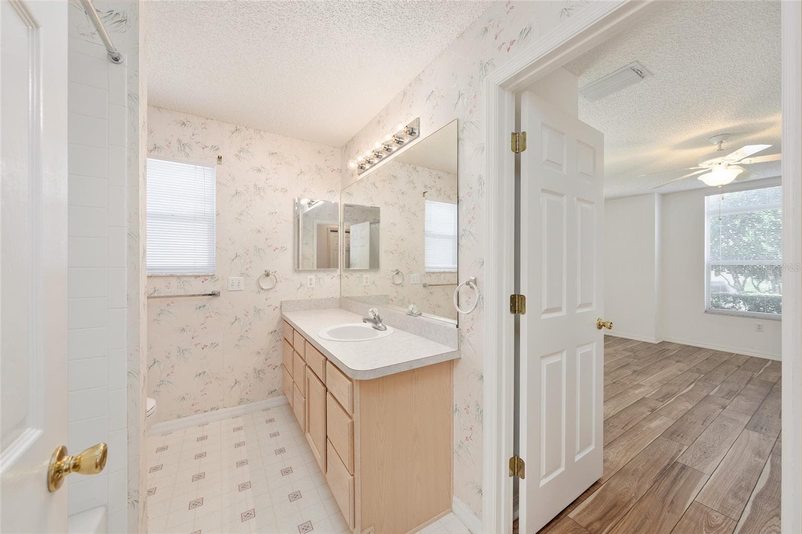 Single Family Residence at 170 PALERMO PL, LADY LAKE, photo 14 of 45