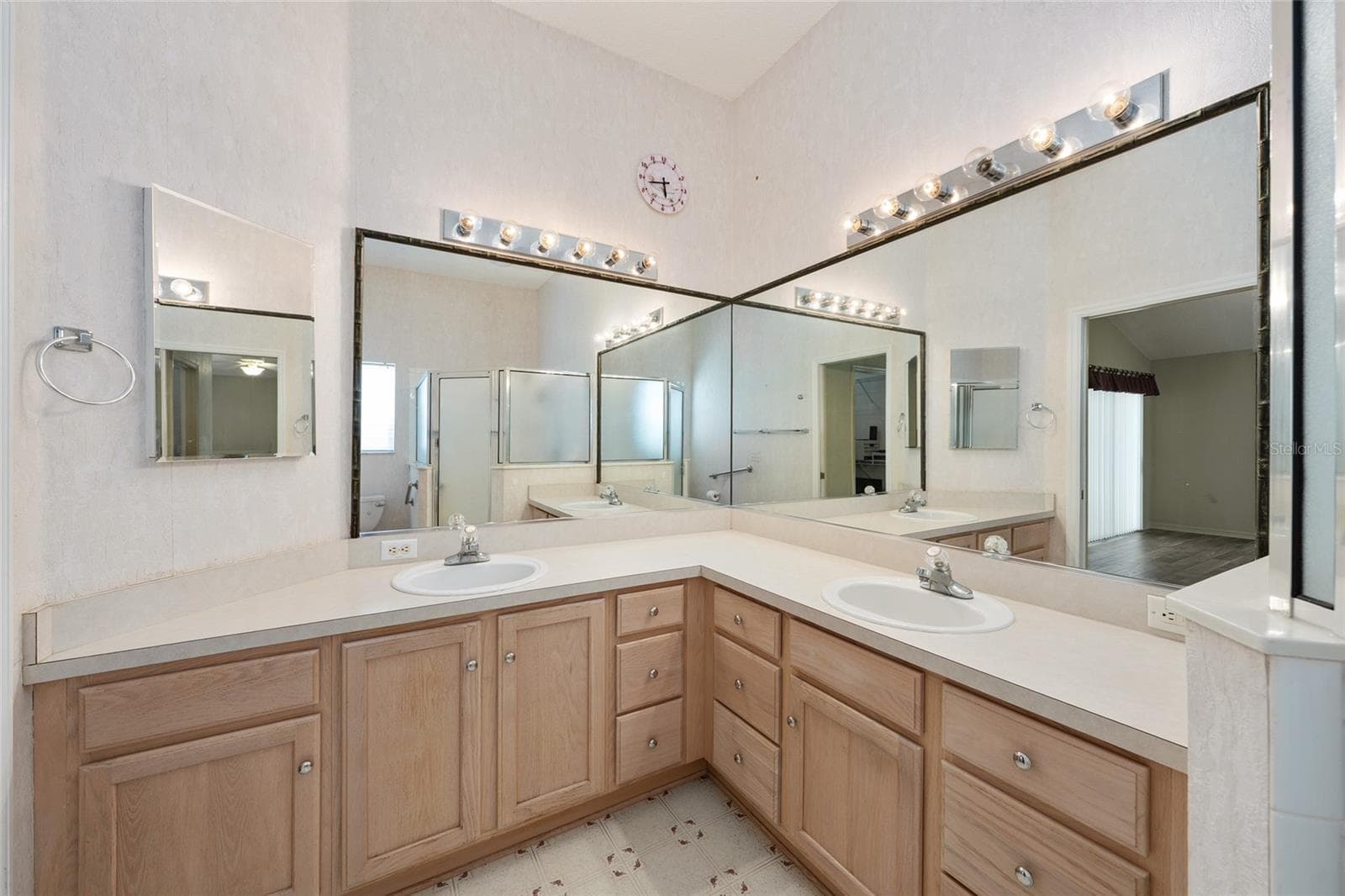 Single Family Residence at 170 PALERMO PL, LADY LAKE, photo 27 of 45