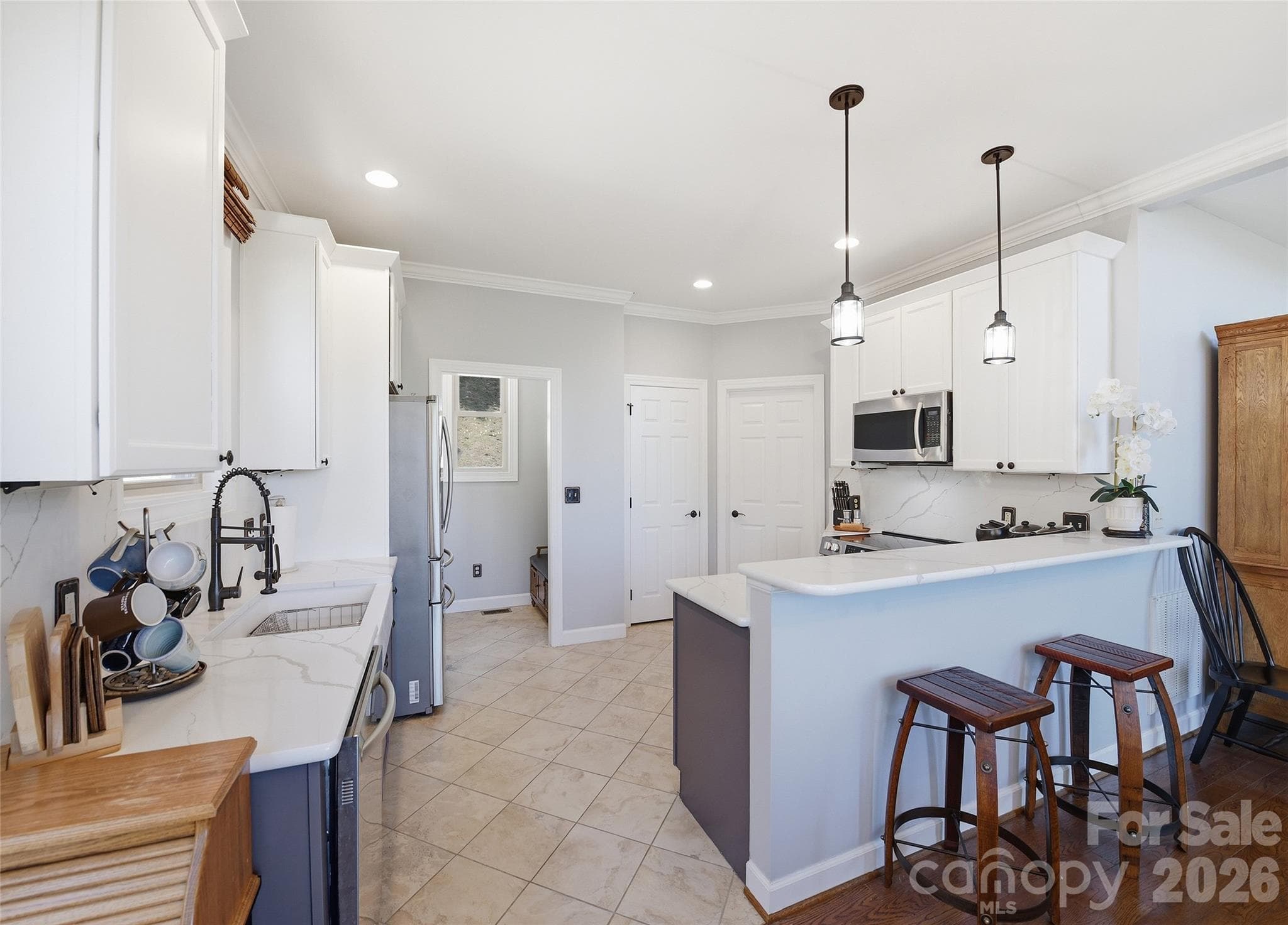 Single Family Residence at Mars Hill, photo 8 of 31
