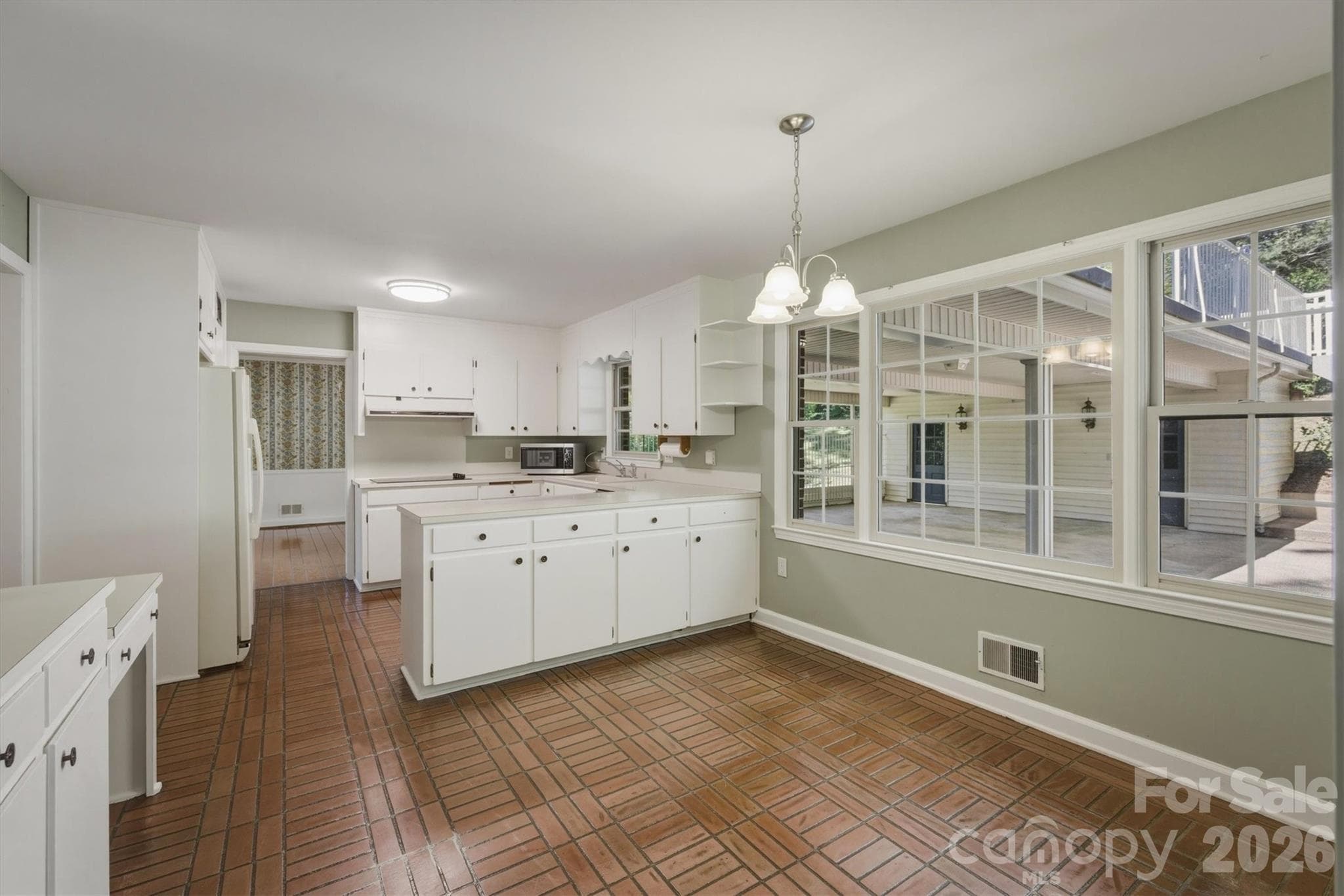 Single Family Residence at Morganton, photo 7 of 49