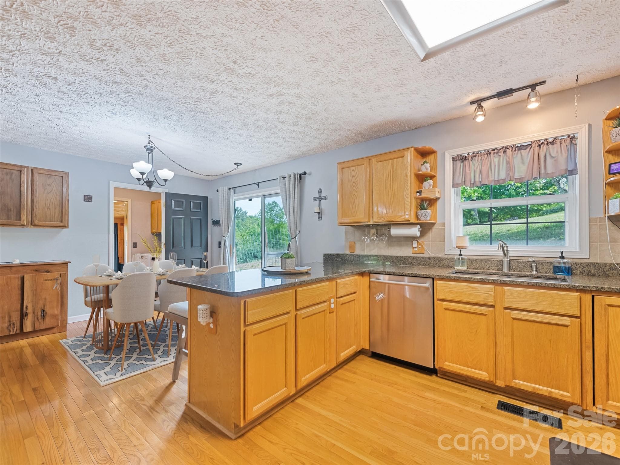 Single Family Residence at Clyde, photo 16 of 31