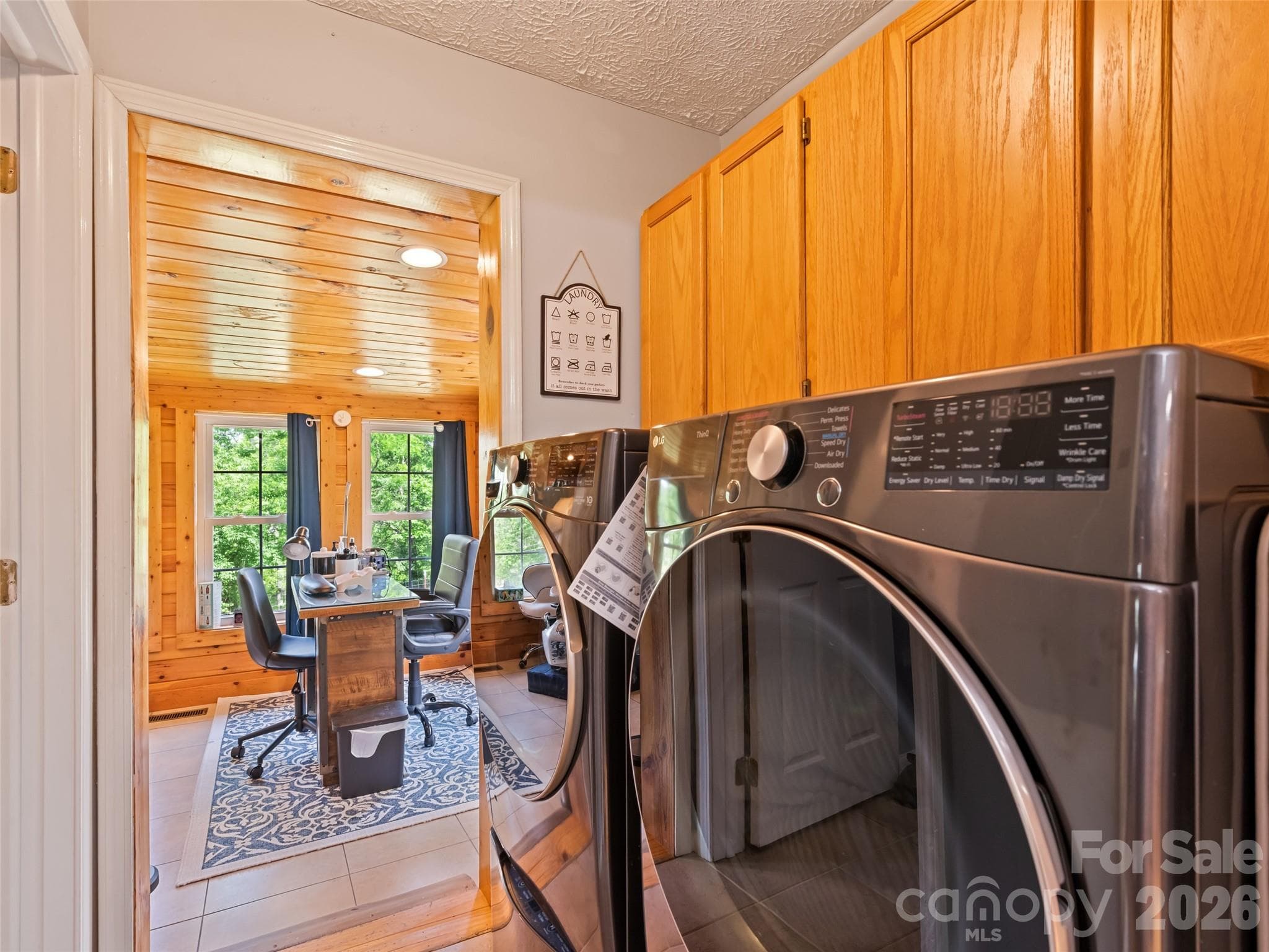 Single Family Residence at Clyde, photo 19 of 31