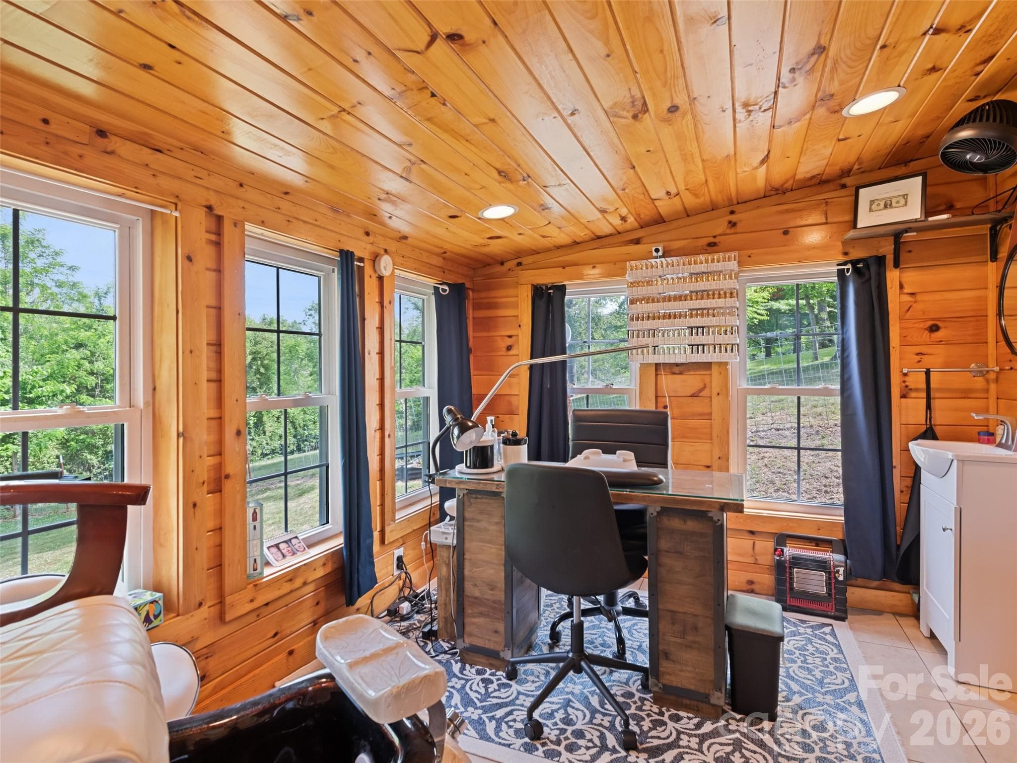 Single Family Residence at Clyde, photo 22 of 31
