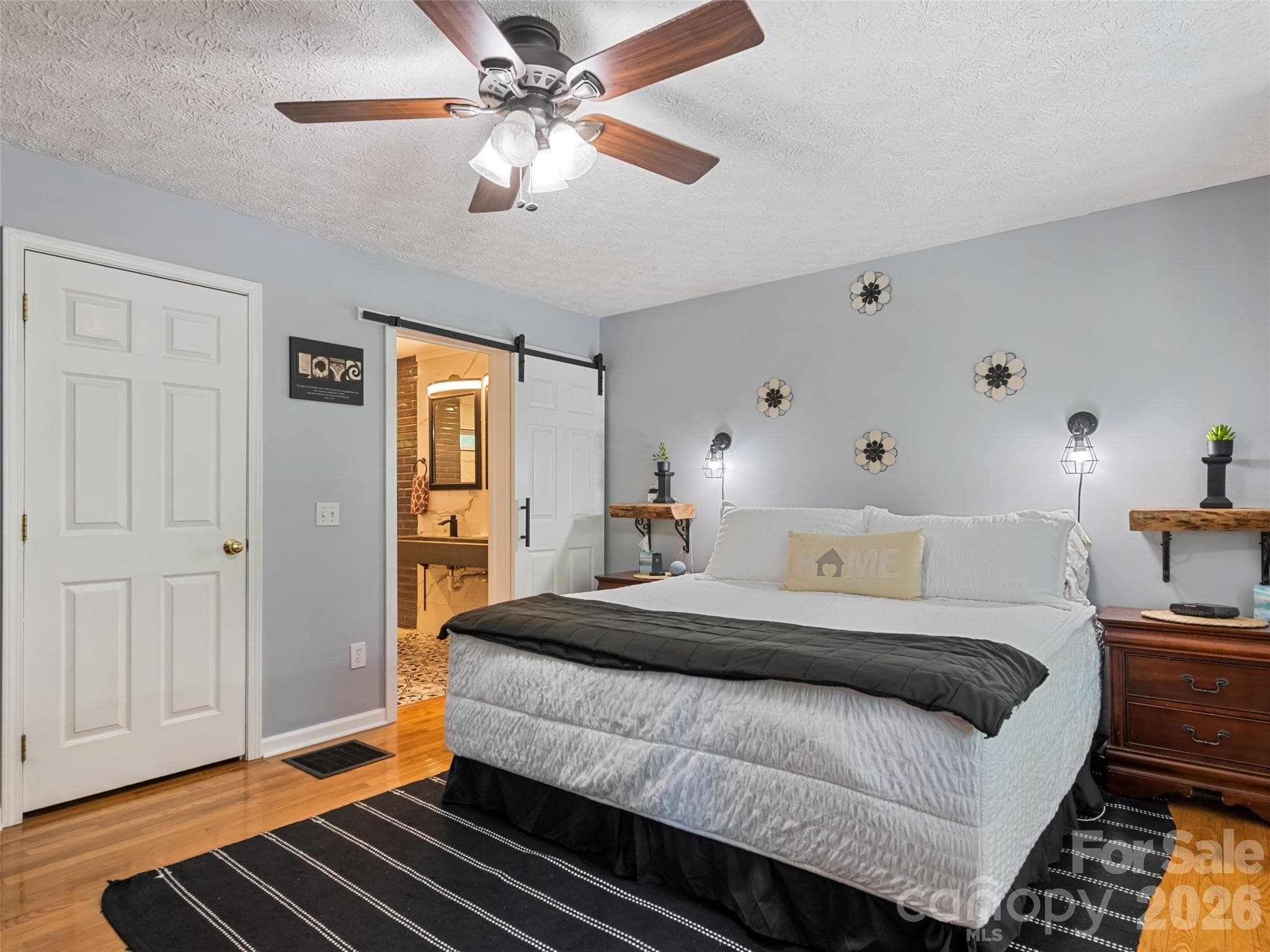 Single Family Residence at Clyde, photo 23 of 31