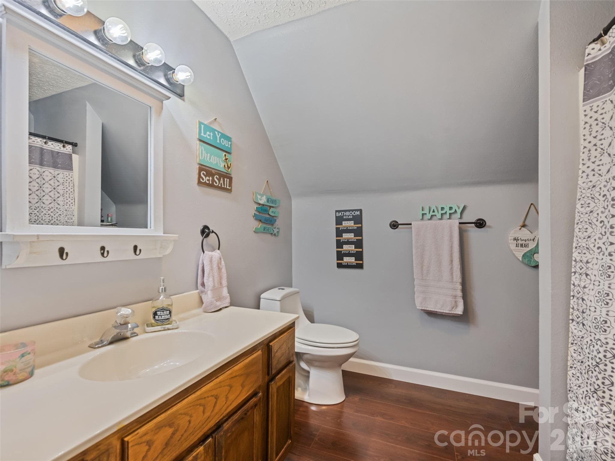 Single Family Residence at Clyde, photo 29 of 31