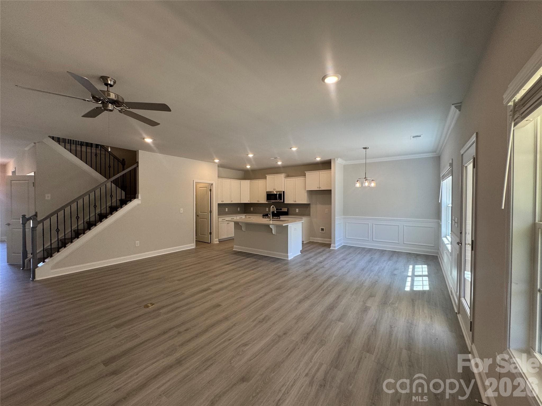 Single Family Residence at York, photo 5 of 39