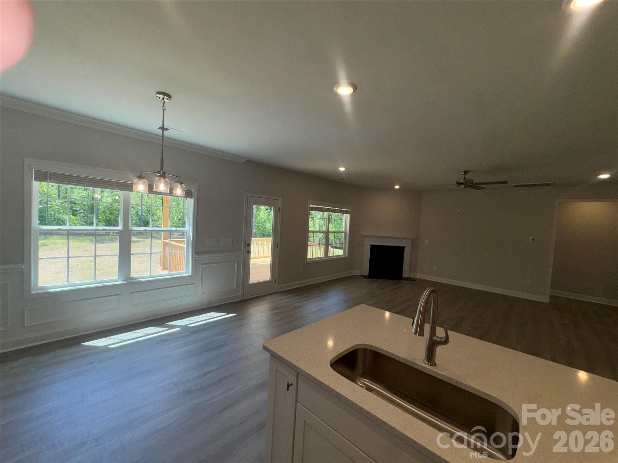 Single Family Residence at York, photo 9 of 39