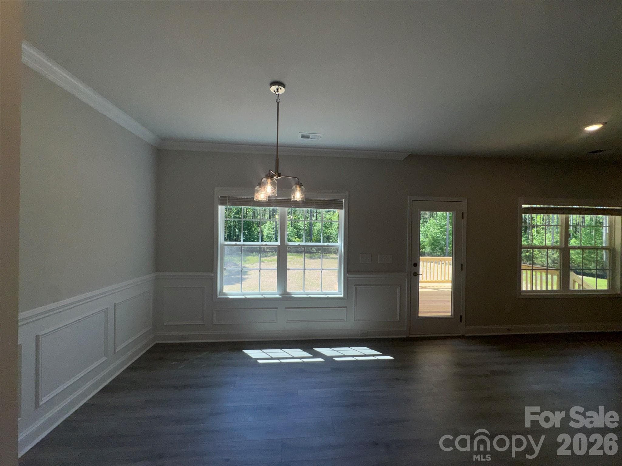 Single Family Residence at 1606 Autumn Lane, York, photo 10 of 39
