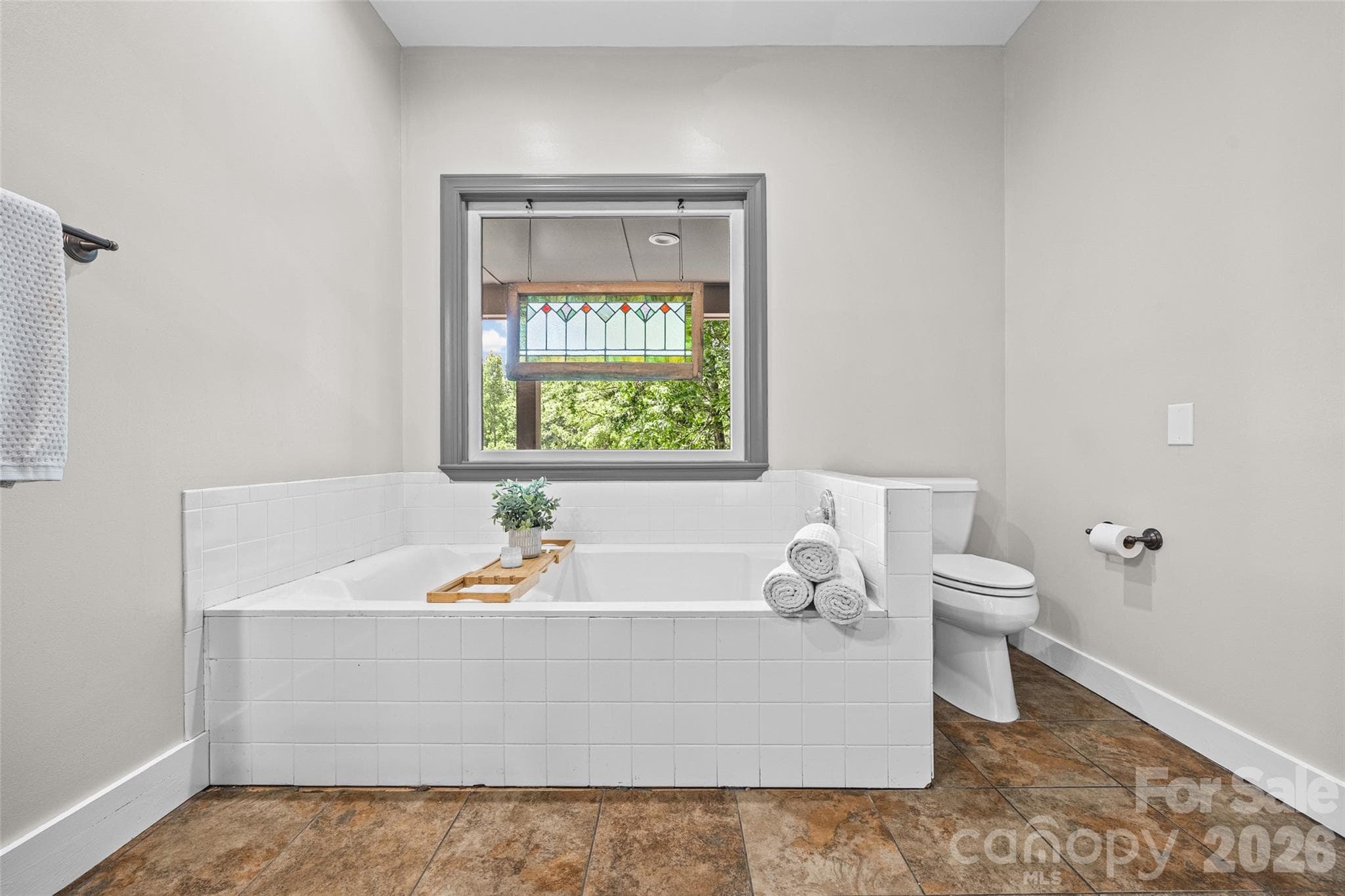Single Family Residence at 16105 Langston Drive, Charlotte, photo 24 of 47