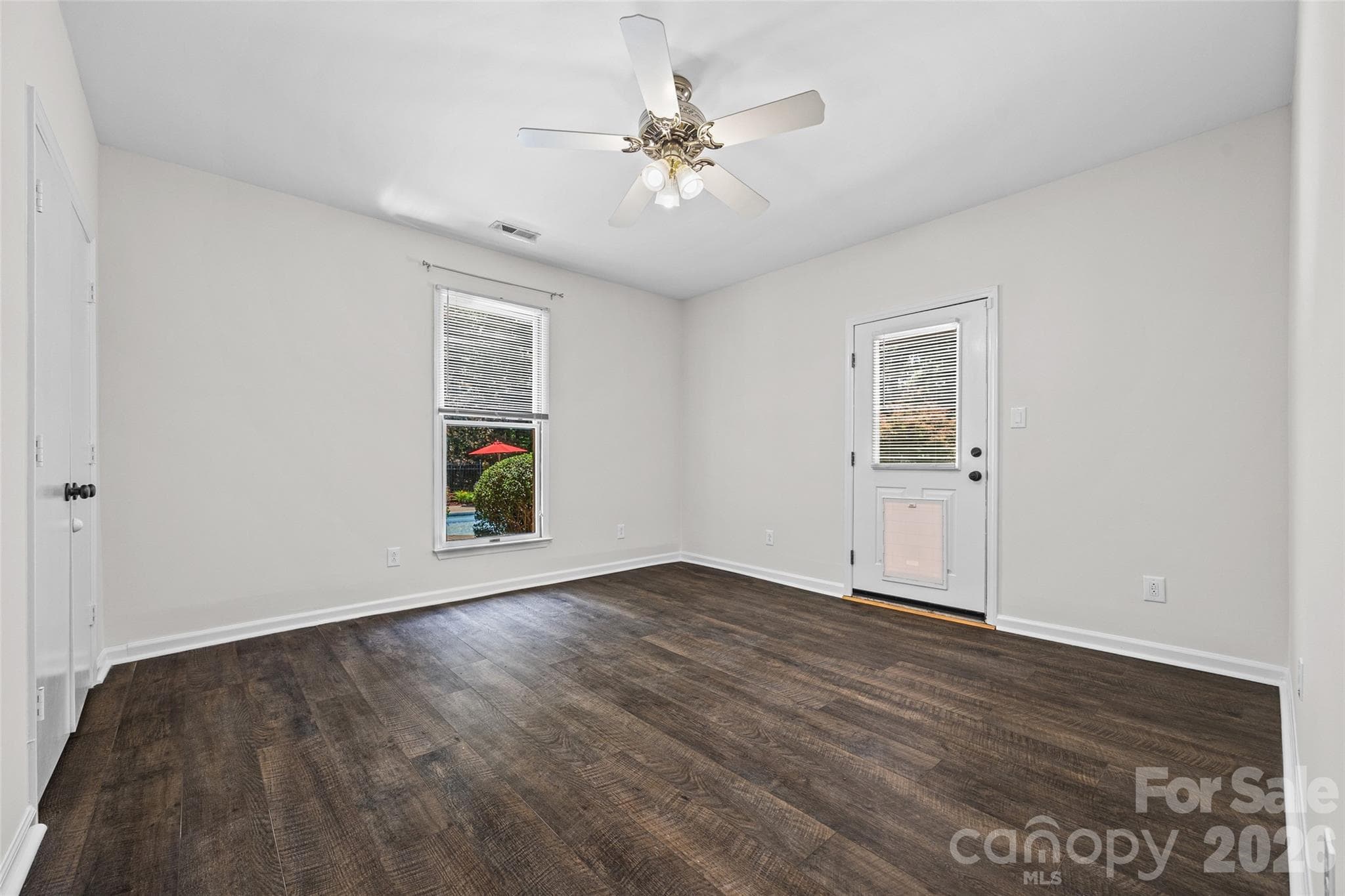 Single Family Residence at 16105 Langston Drive, Charlotte, photo 32 of 47