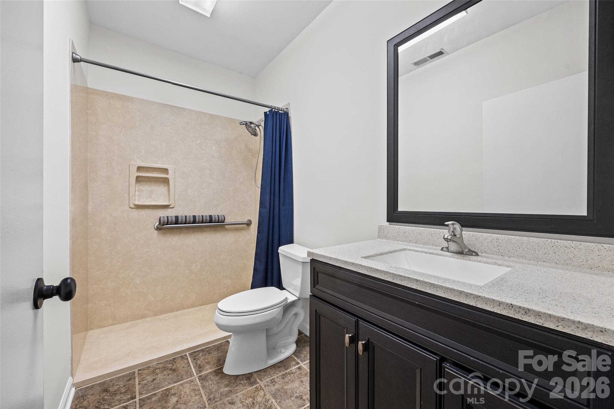 Single Family Residence at 16105 Langston Drive, Charlotte, photo 33 of 47
