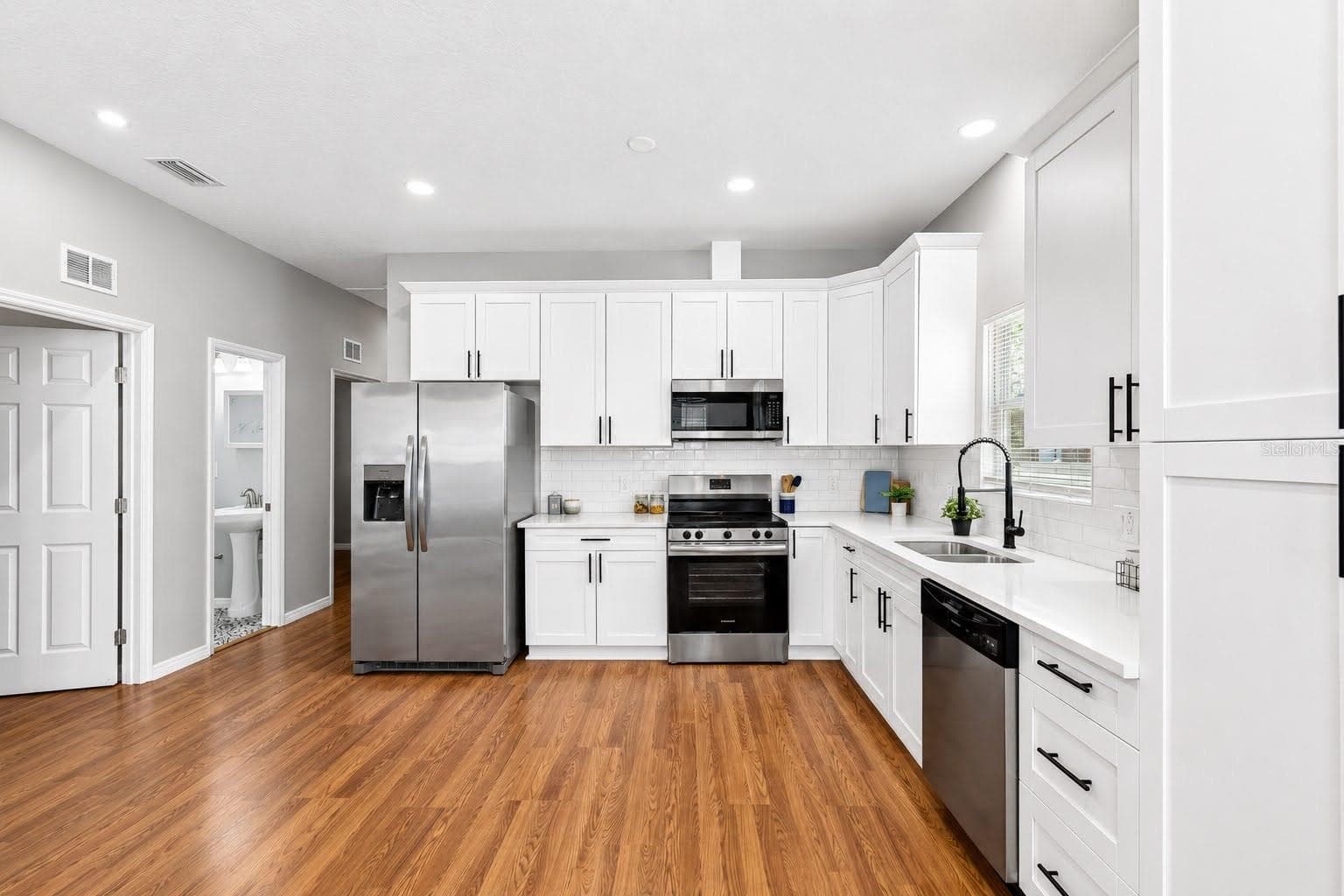 Single Family Residence at 2914 N 16TH ST, TAMPA, photo 11 of 32
