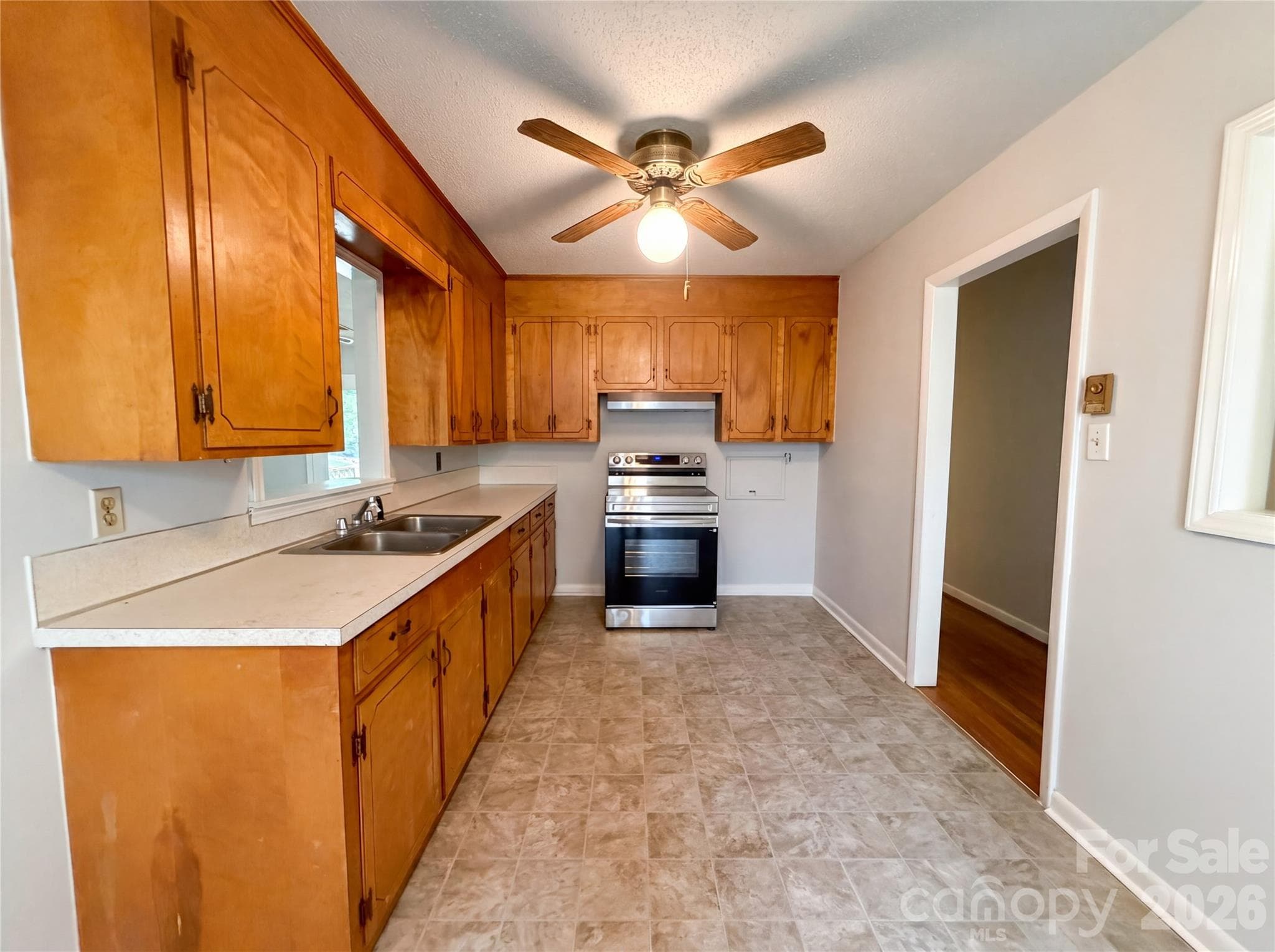 Single Family Residence at 318 Mitchell Street, Belmont, photo 7 of 18
