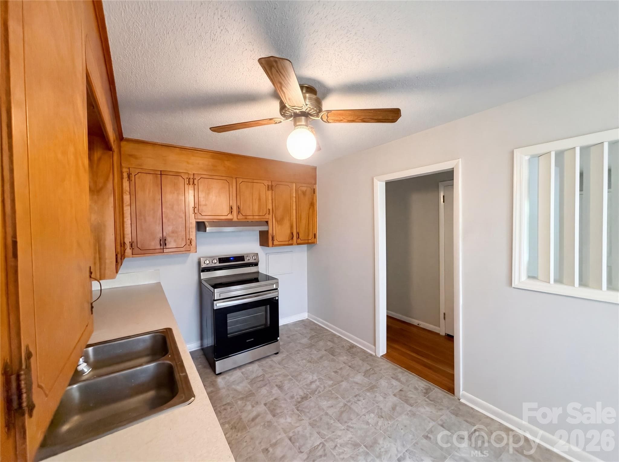 Single Family Residence at 318 Mitchell Street, Belmont, photo 8 of 18