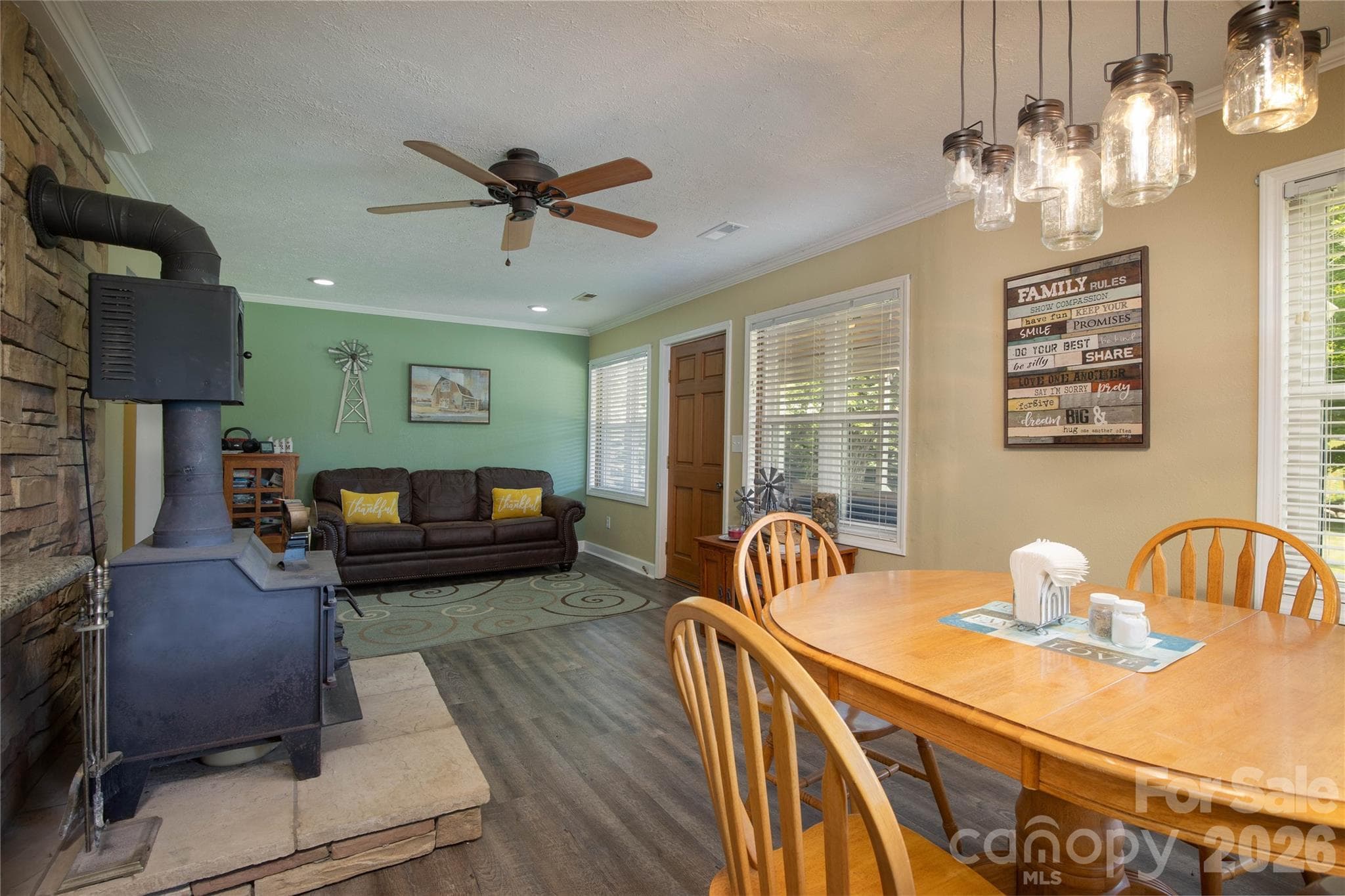 Living and Dinning Area/Open Floor Plan - 84 Sheets Farm Road, Bakersville