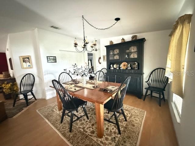 DINING - 197 PHILADELPHIA BLVD #26, PALM HARBOR