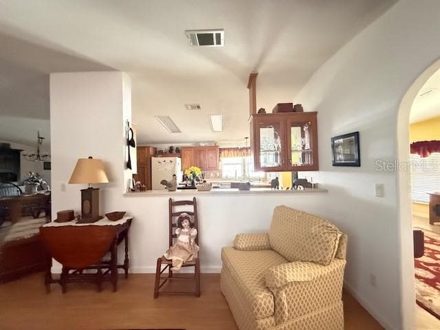 LIVING INTO KITCHEN - 197 PHILADELPHIA BLVD #26, PALM HARBOR