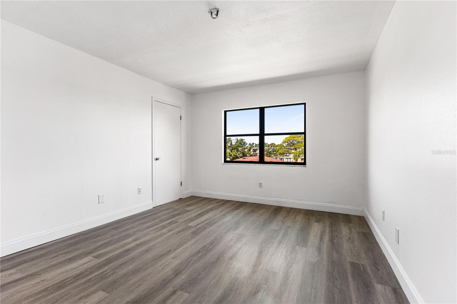 Condominium at 5080 LOCUST ST NE #322, ST PETERSBURG, photo 15 of 28