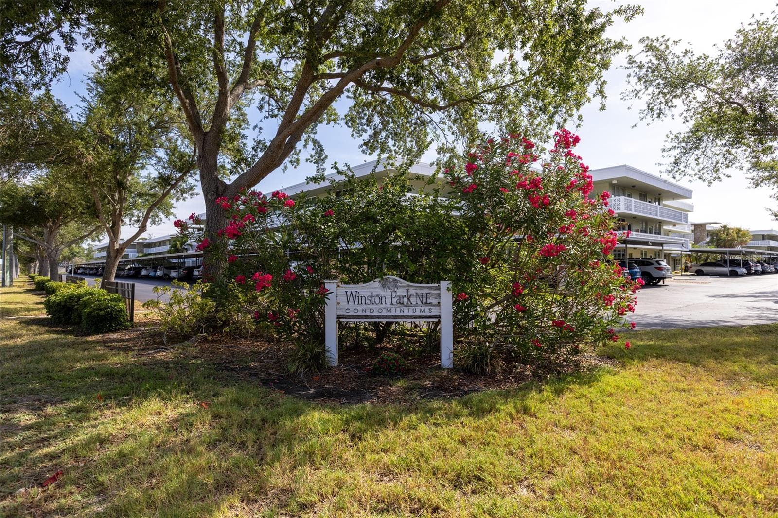 Condominium at 4915 BAY ST NE #224, ST PETERSBURG, photo 31 of 31