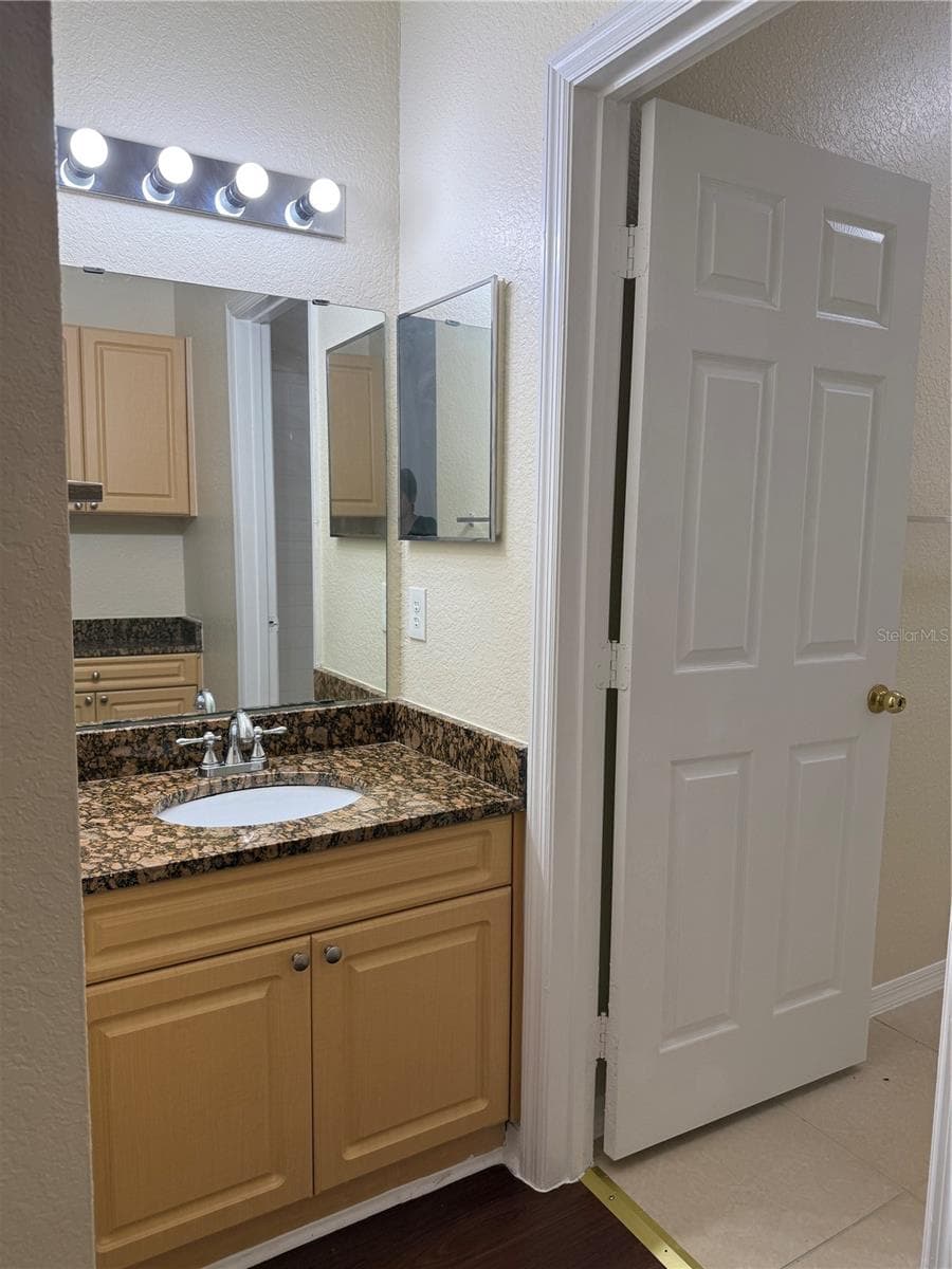 Condominium at 3725 CONROY RD #2127, ORLANDO, photo 27 of 30