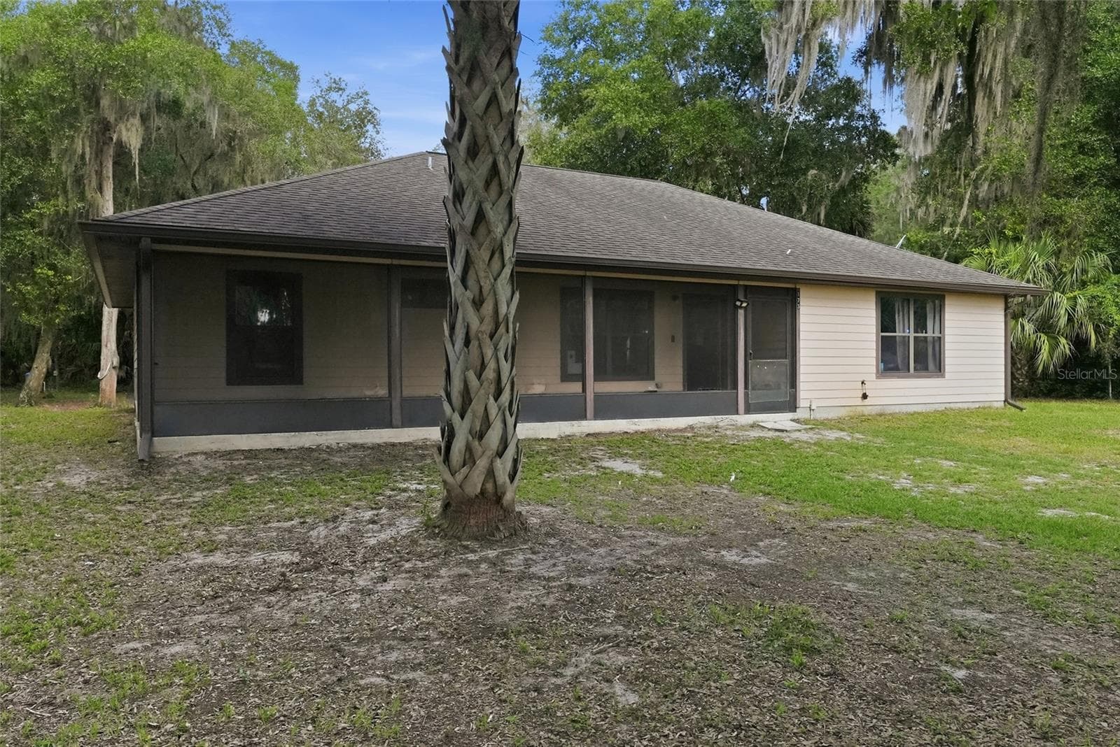 Single Family Residence at 173 LITTLE ORANGE LAKE DR, HAWTHORNE, photo 22 of 29