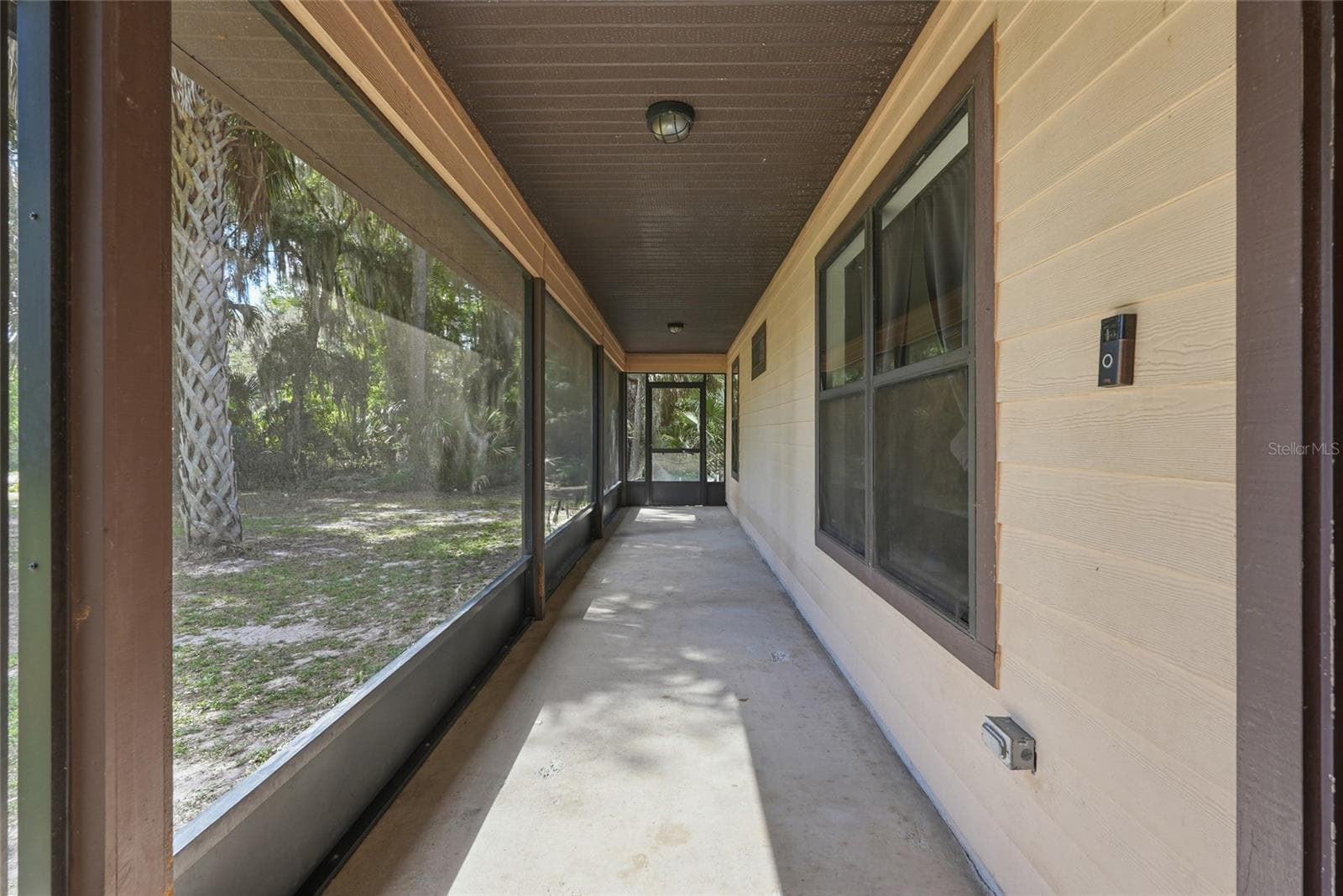 Single Family Residence at 173 LITTLE ORANGE LAKE DR, HAWTHORNE, photo 23 of 29