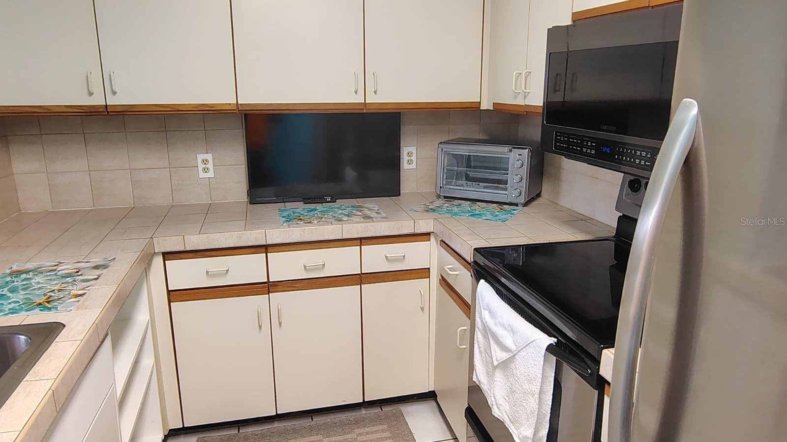 Condominium at 2333 FEATHER SOUND DR #A208, CLEARWATER, photo 21 of 79