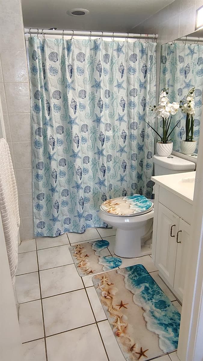 Condominium at 2333 FEATHER SOUND DR #A208, CLEARWATER, photo 34 of 79