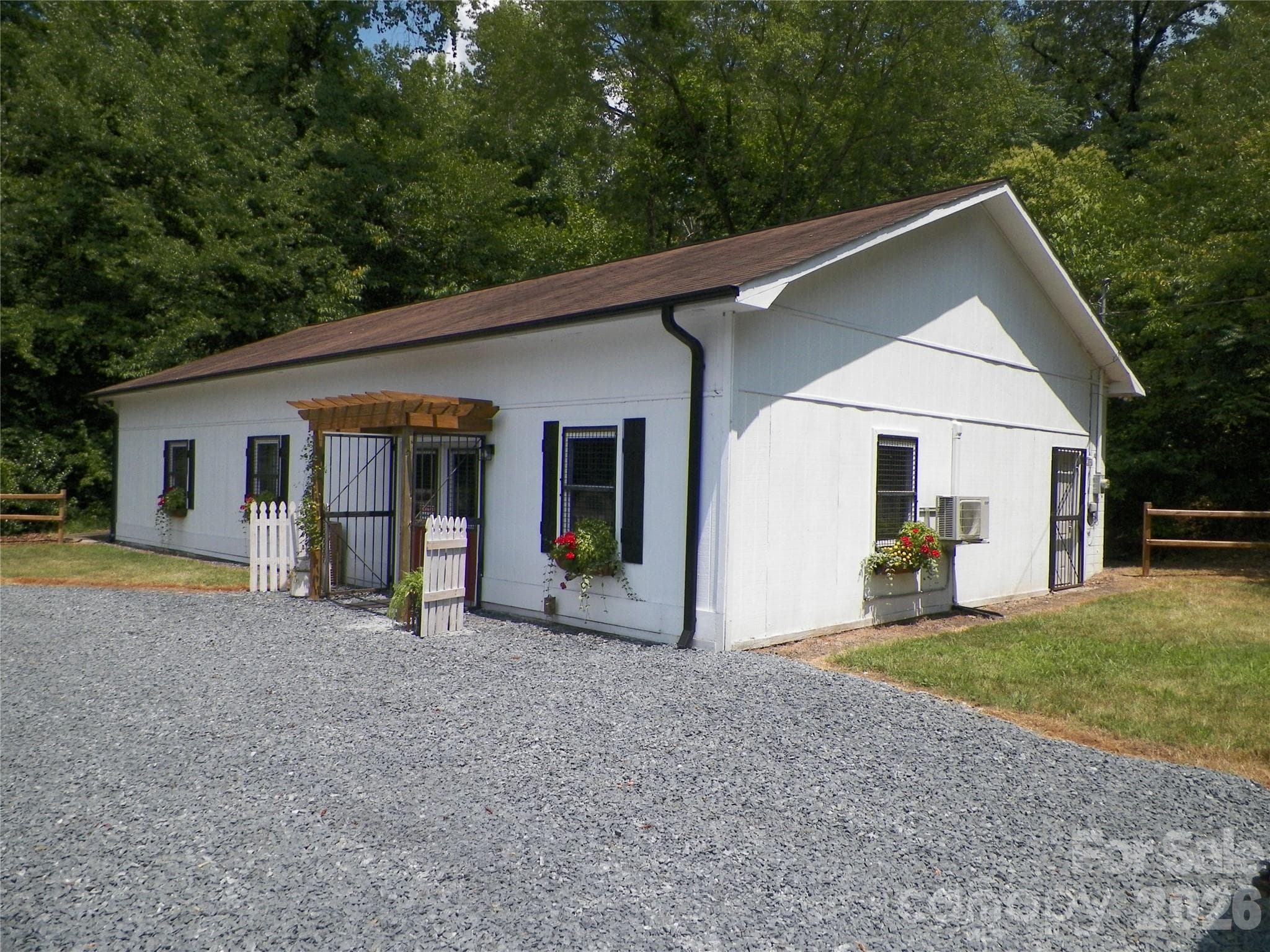 Retail at 500 Julius Chambers Avenue N, Mount Gilead, photo 3 of 39