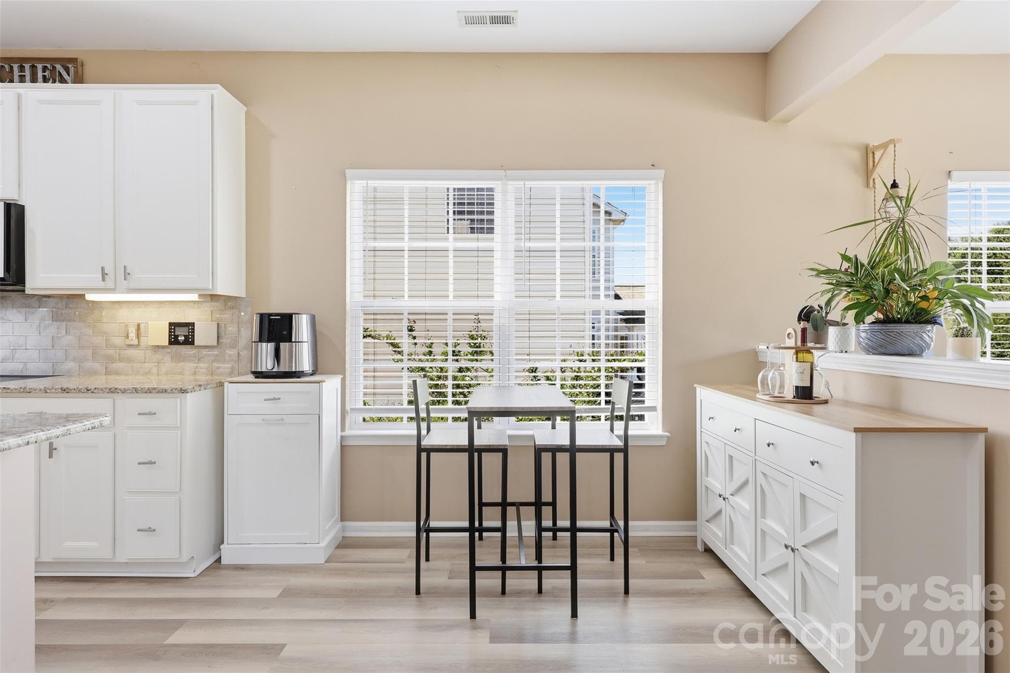 breakfast nook - Indian Land
