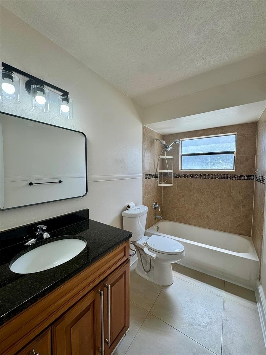 Single Family Residence at 14 YORK CT, KISSIMMEE, photo 9 of 14