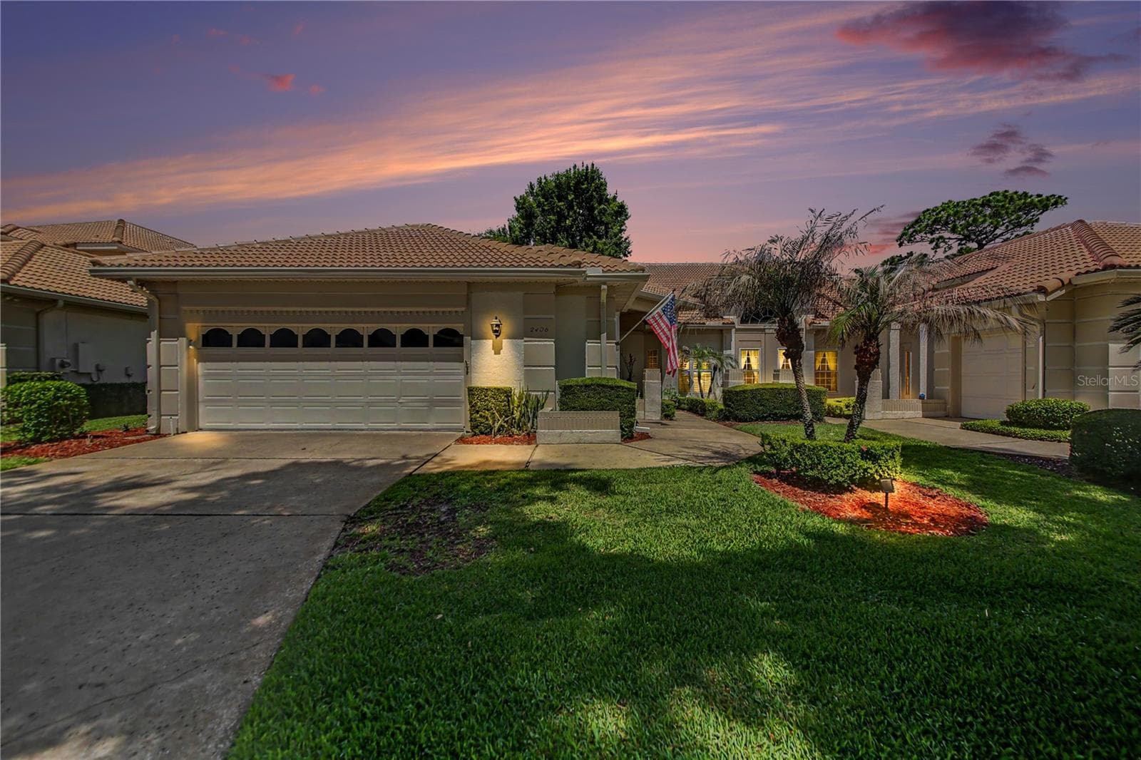 Single Family Residence at 2406 SWEETWATER COUNTRY CLUB DR, APOPKA, photo 2 of 54