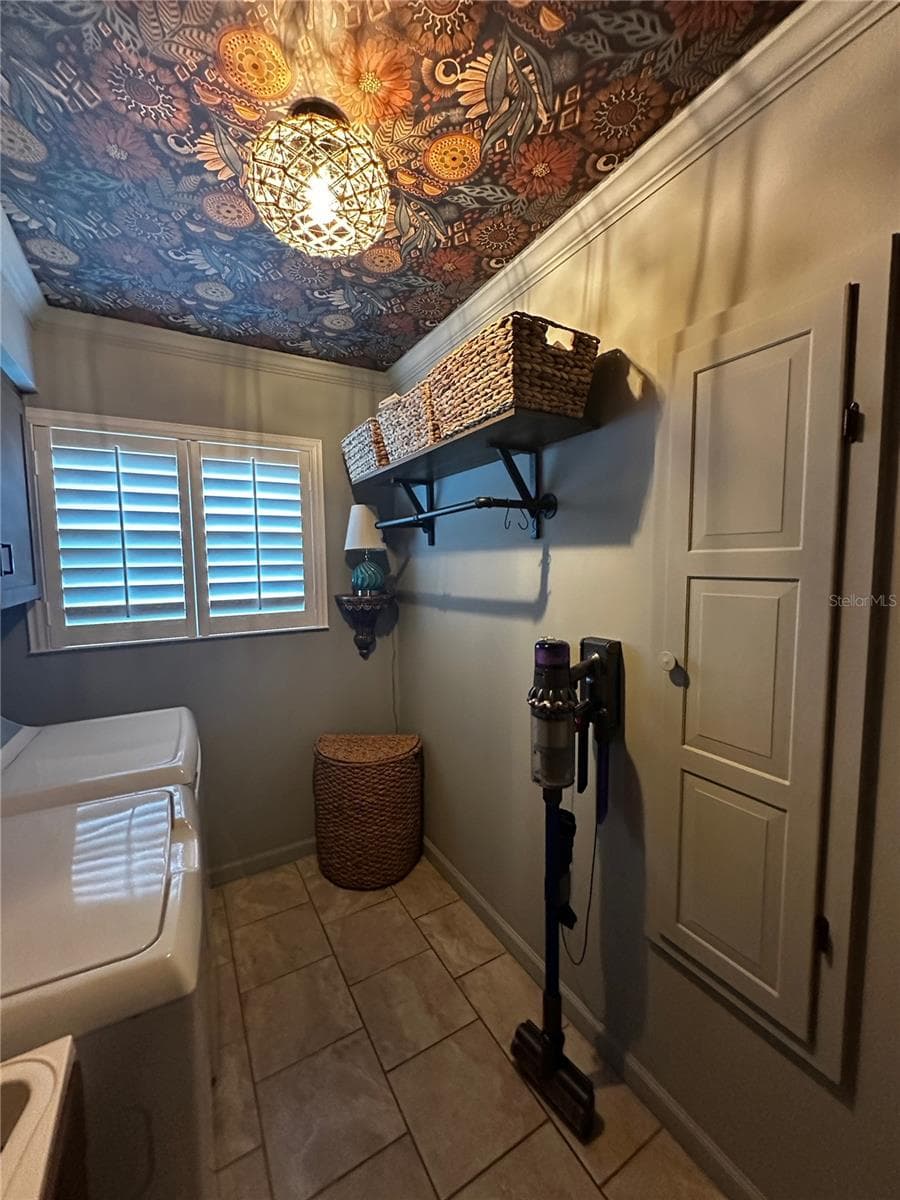 Built in, pull out, ironing board cupboard - 2406 SWEETWATER COUNTRY CLUB DR, APOPKA