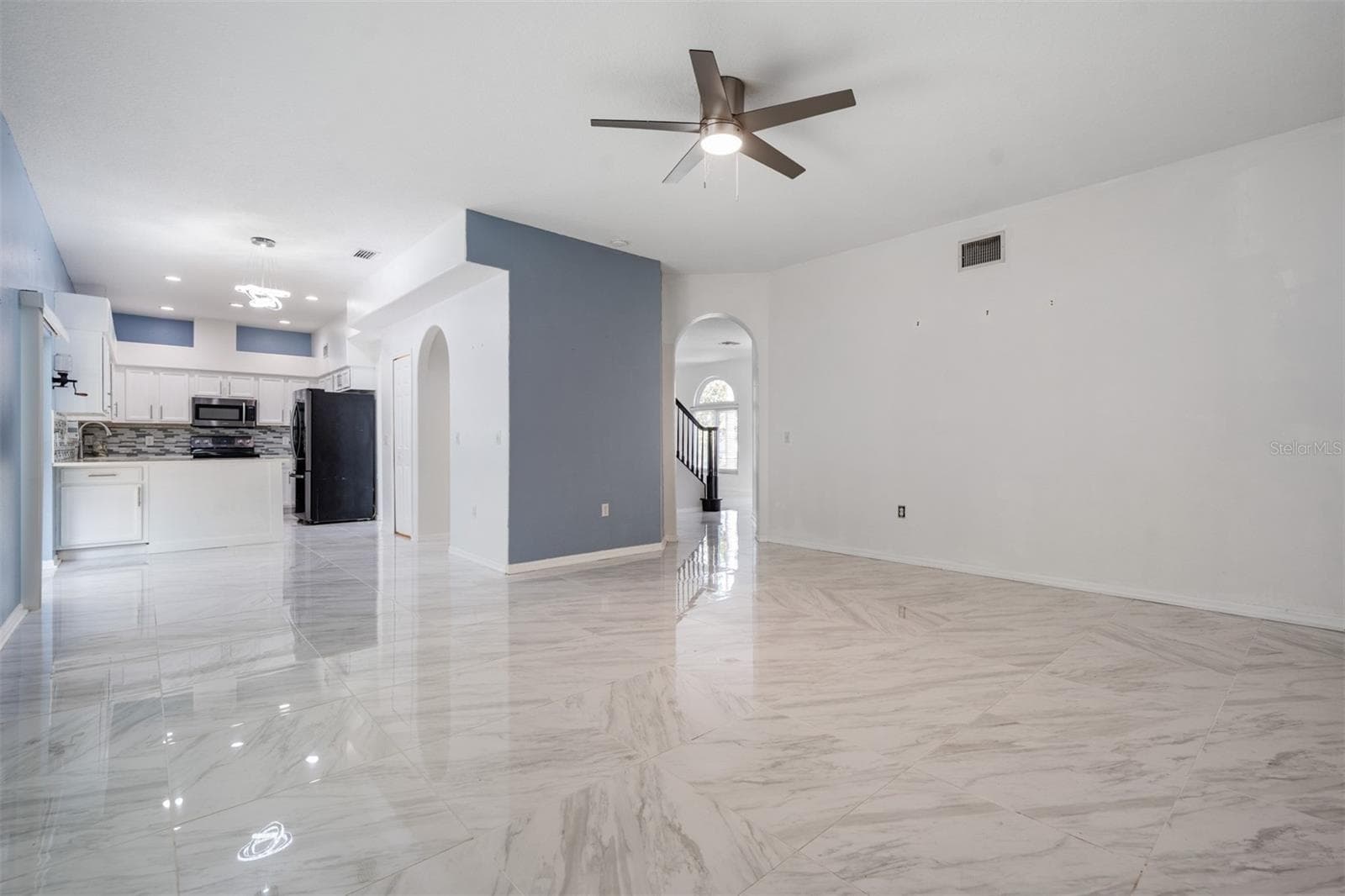 Single Family Residence at 380 ROSALIND LN, OLDSMAR, photo 16 of 55