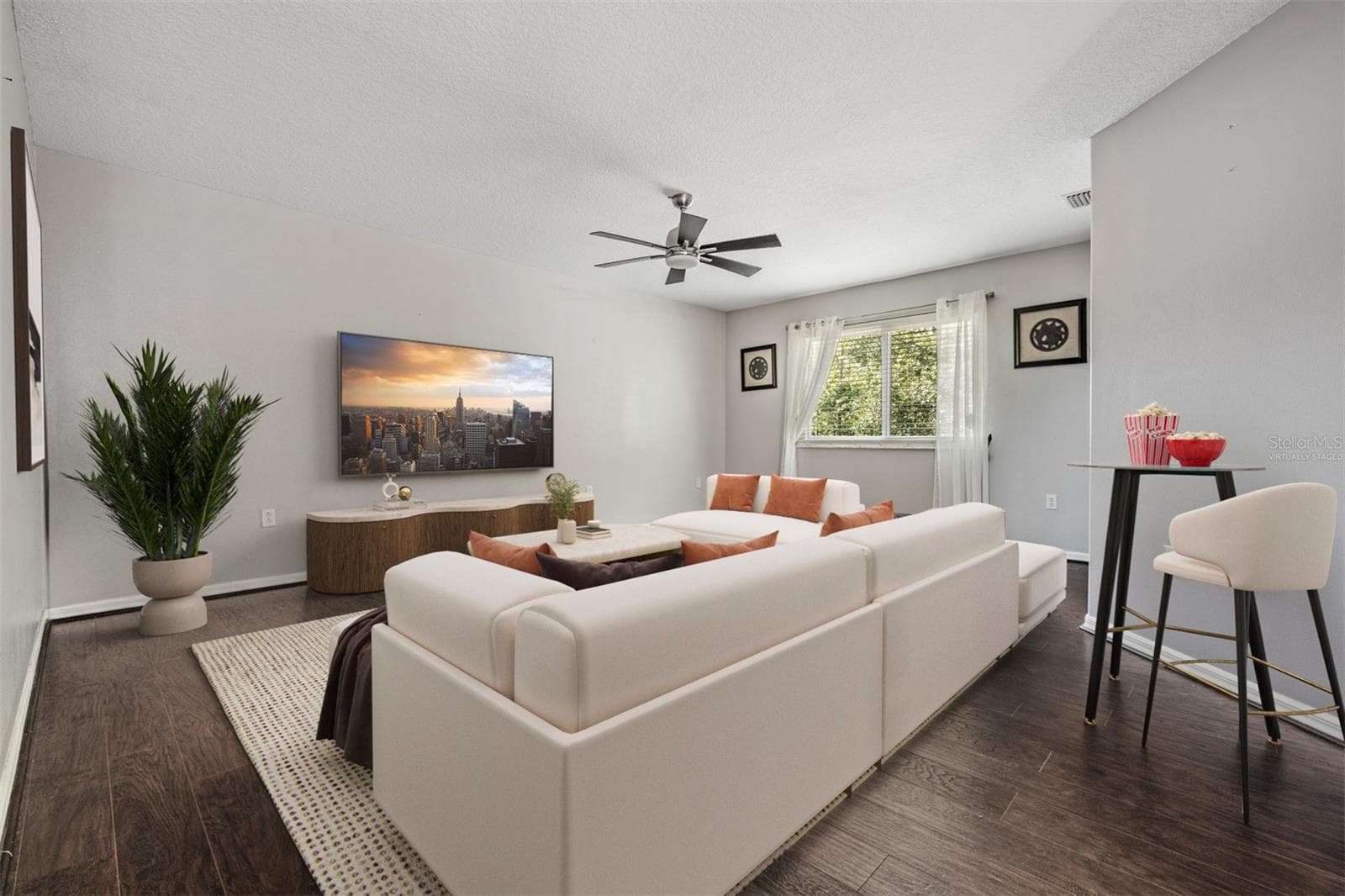 Virtually staged - 380 ROSALIND LN, OLDSMAR