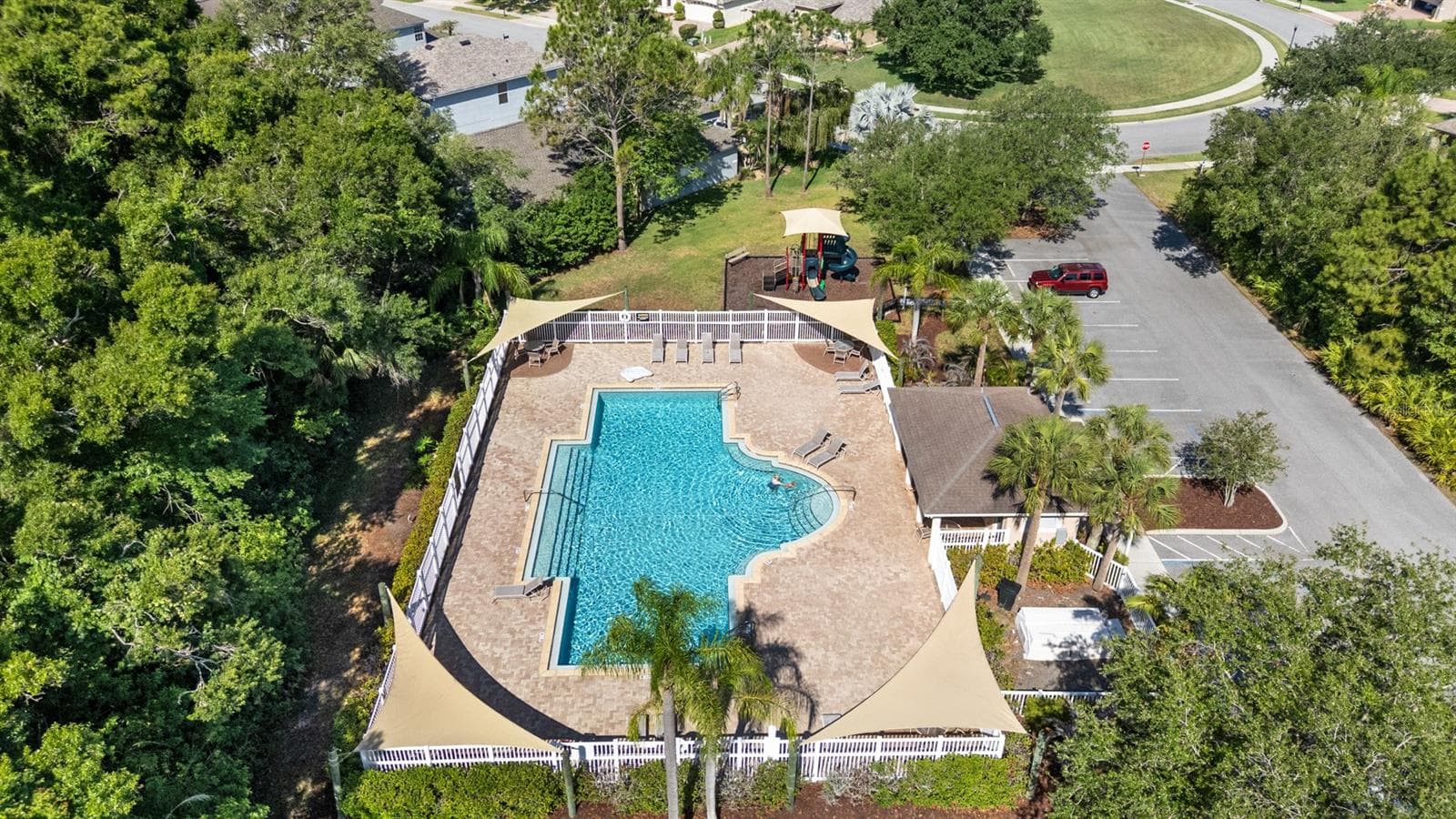 Single Family Residence at 380 ROSALIND LN, OLDSMAR, photo 50 of 55