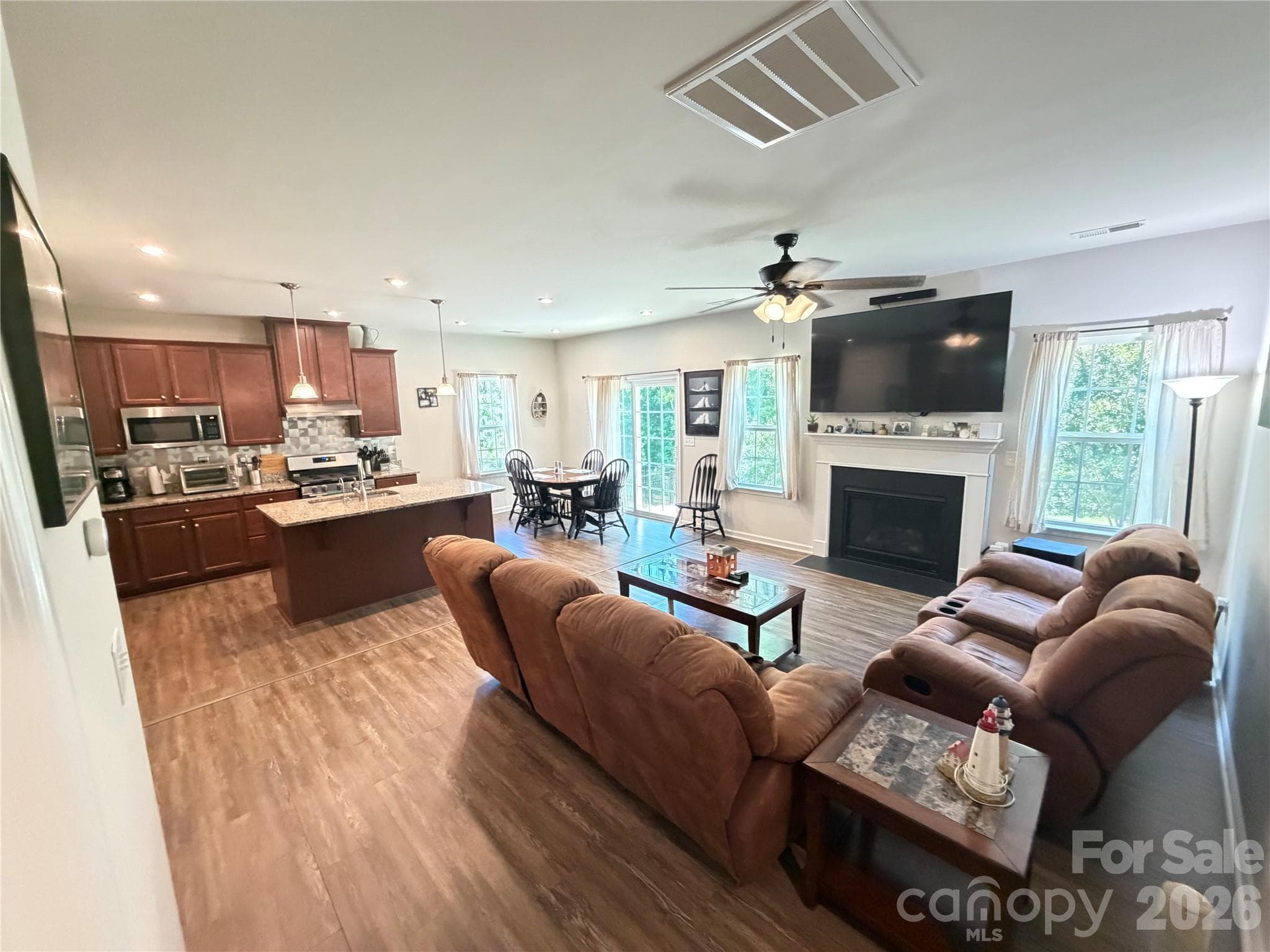 Single Family Residence at Monroe, photo 5 of 14